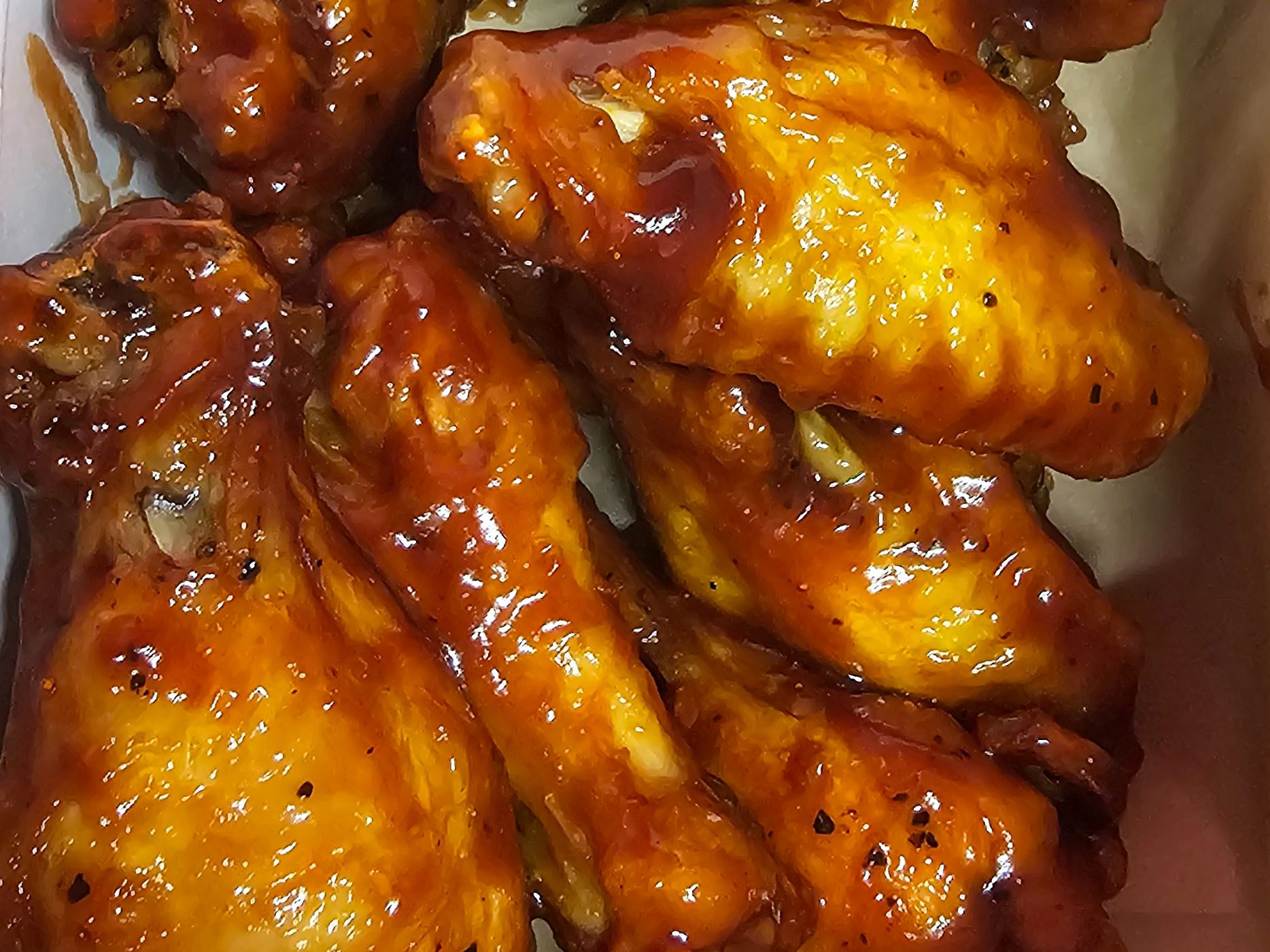 Wings 24 Pcs 3 Spice & 4 Dip.
