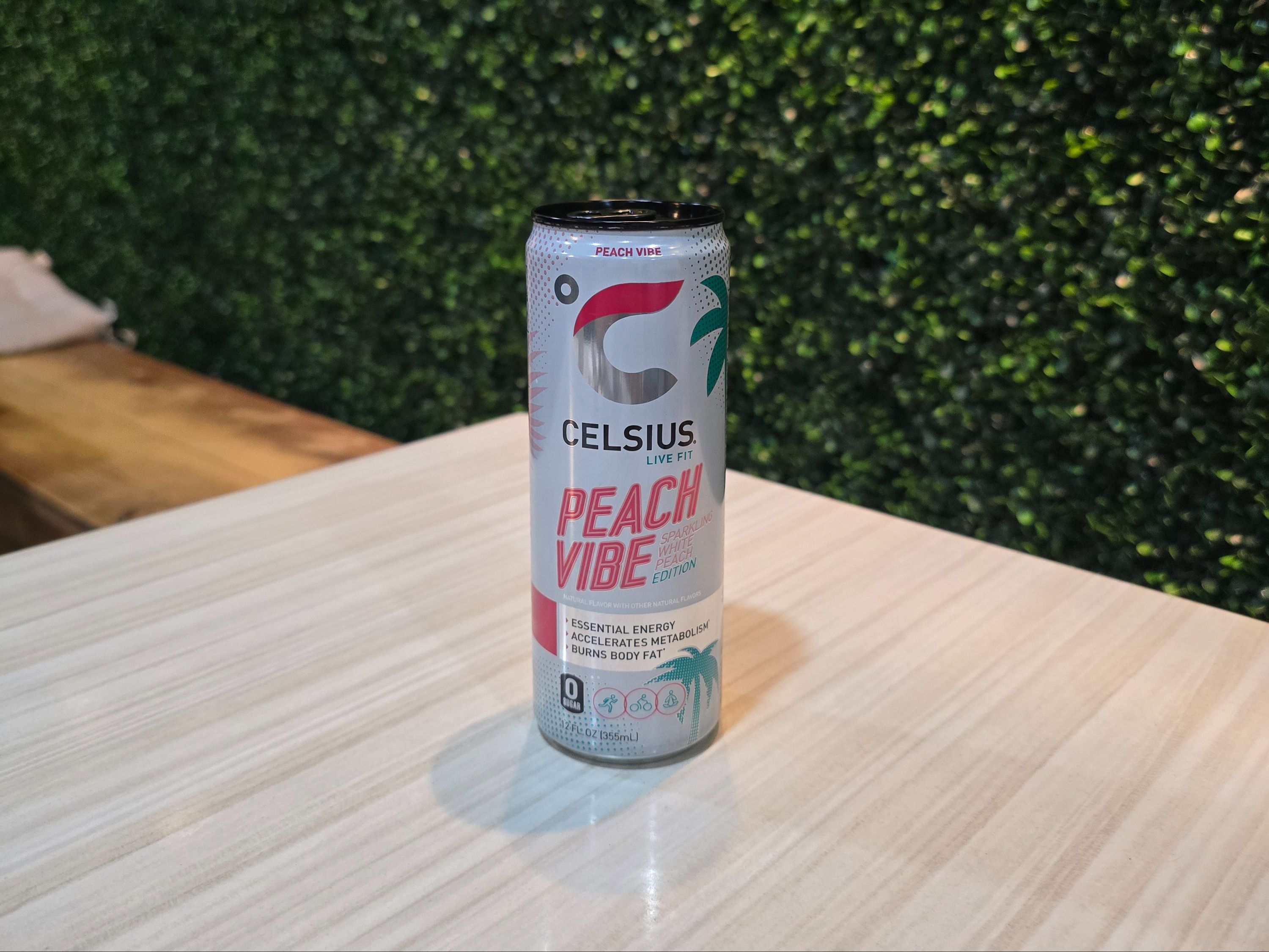 Celsius Peach Vibe.