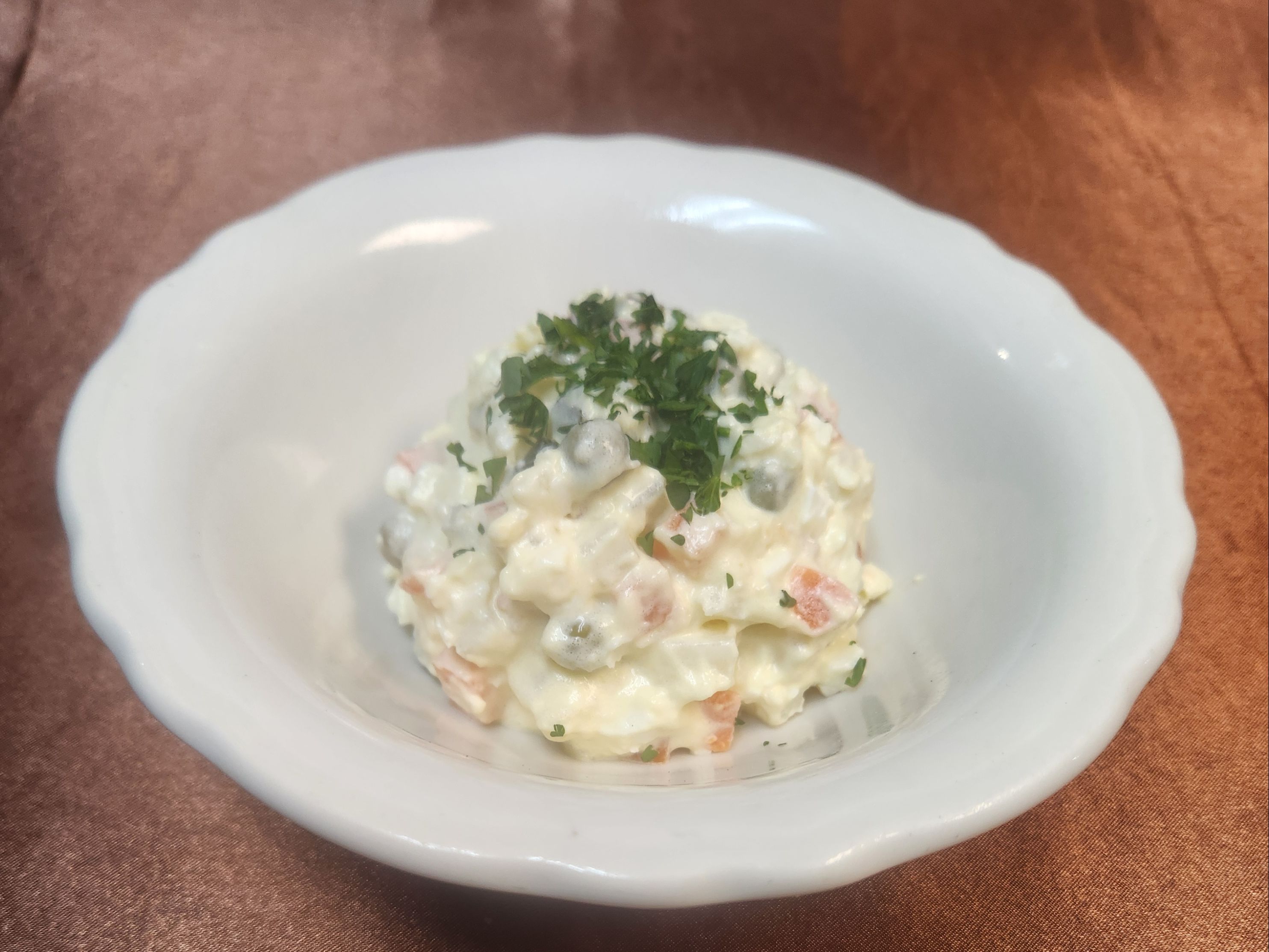 Salad Olivie Regular.