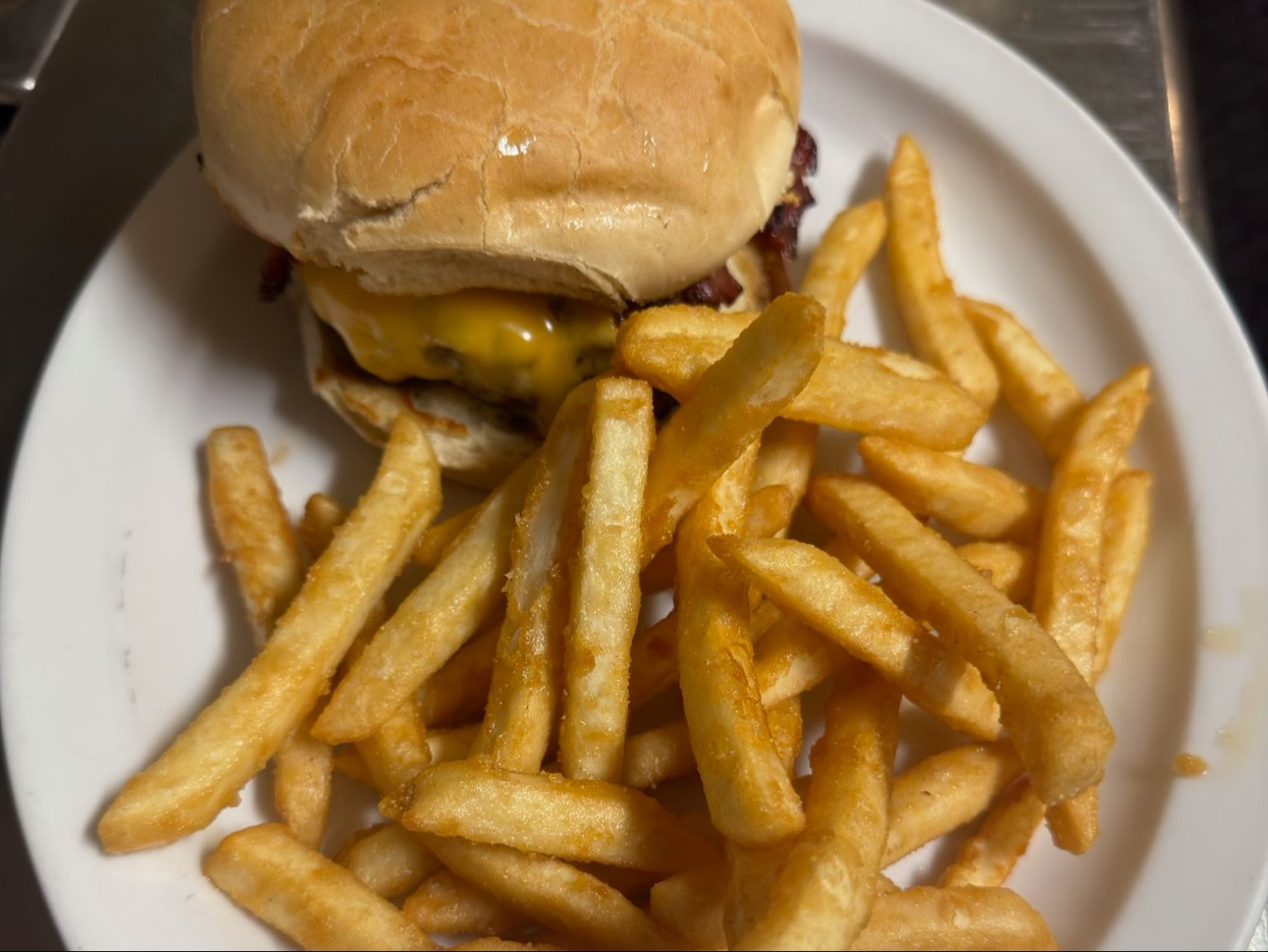 Bacon Cheeseburger.