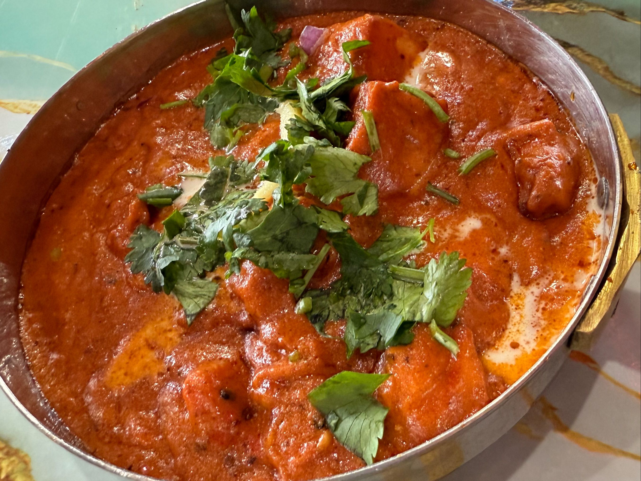 HOUSE SPECIAL CHICKEN CURRY.