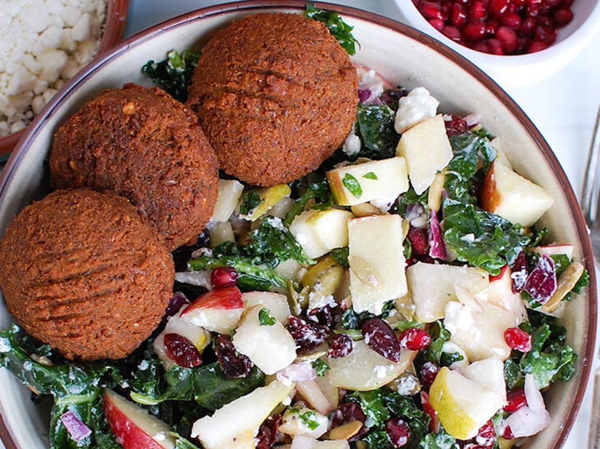 Falafel Salad