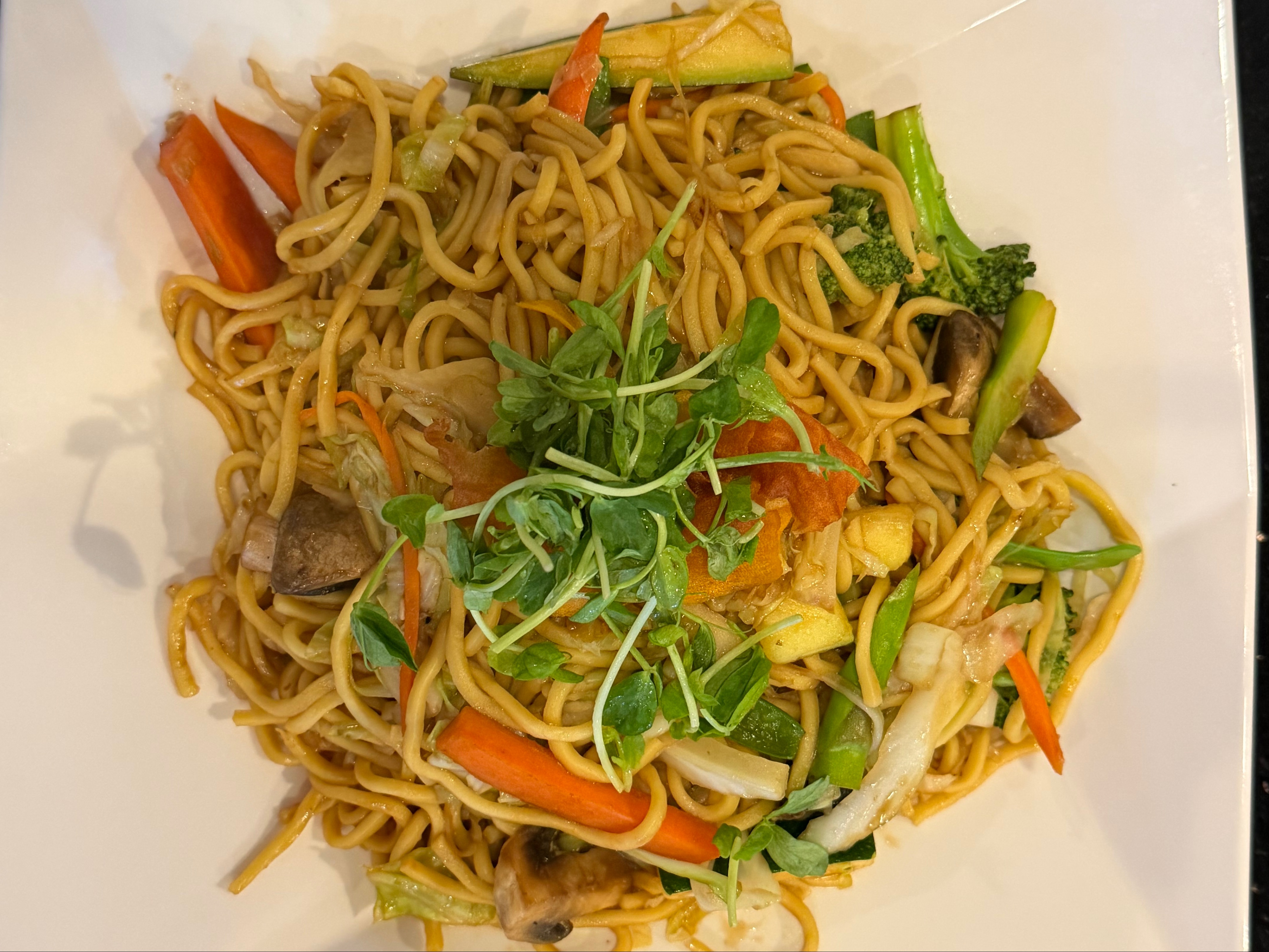 Veggie Lo Mein.