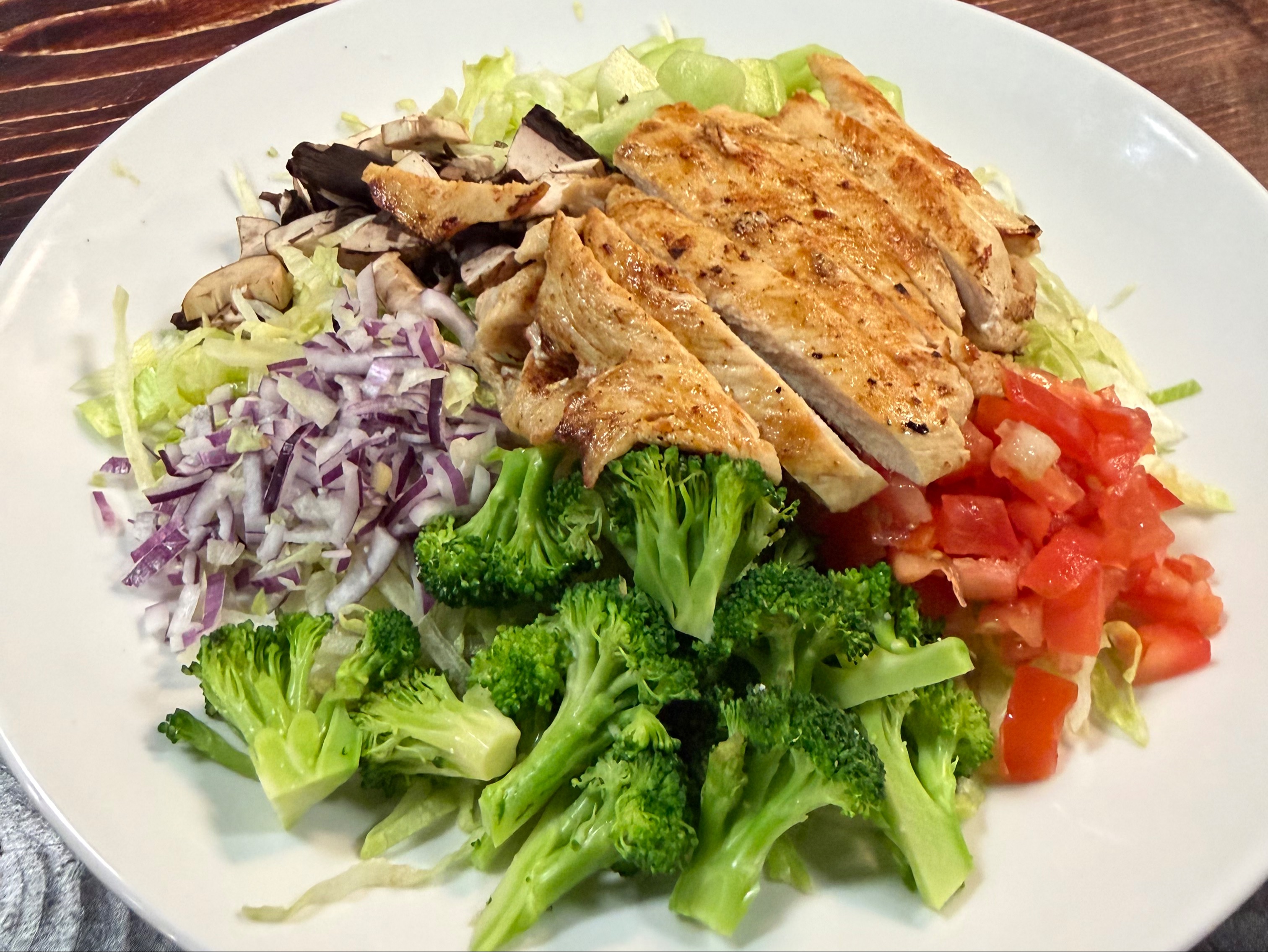 ISAAC'S ENSALADA