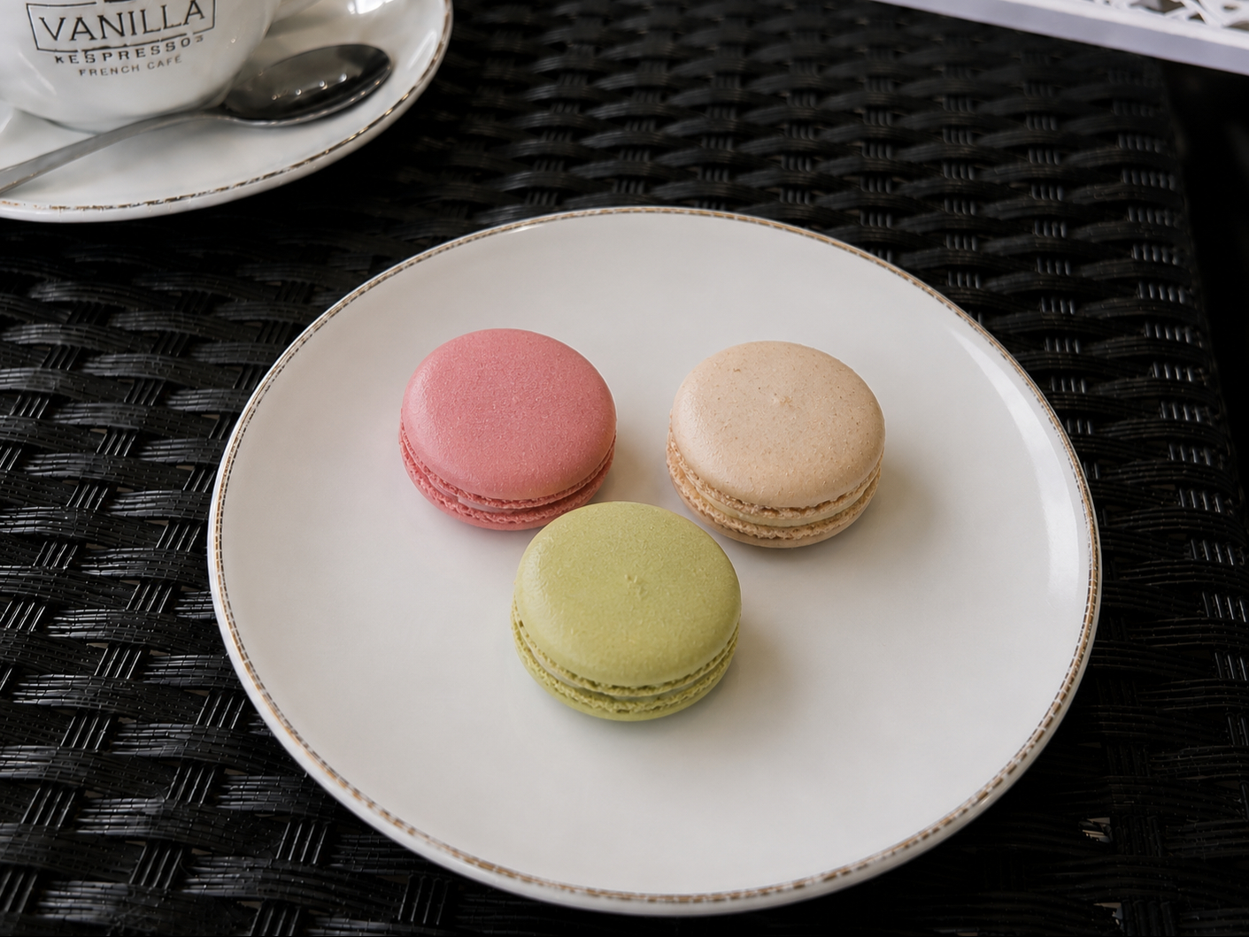 Macarons.