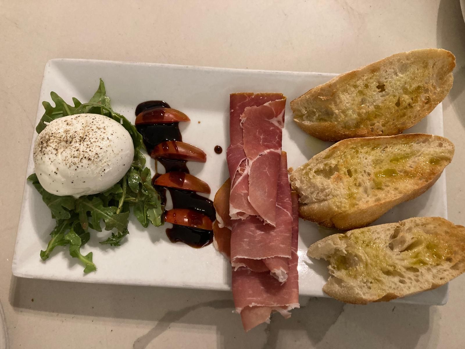 Prosciutto E Bufala.