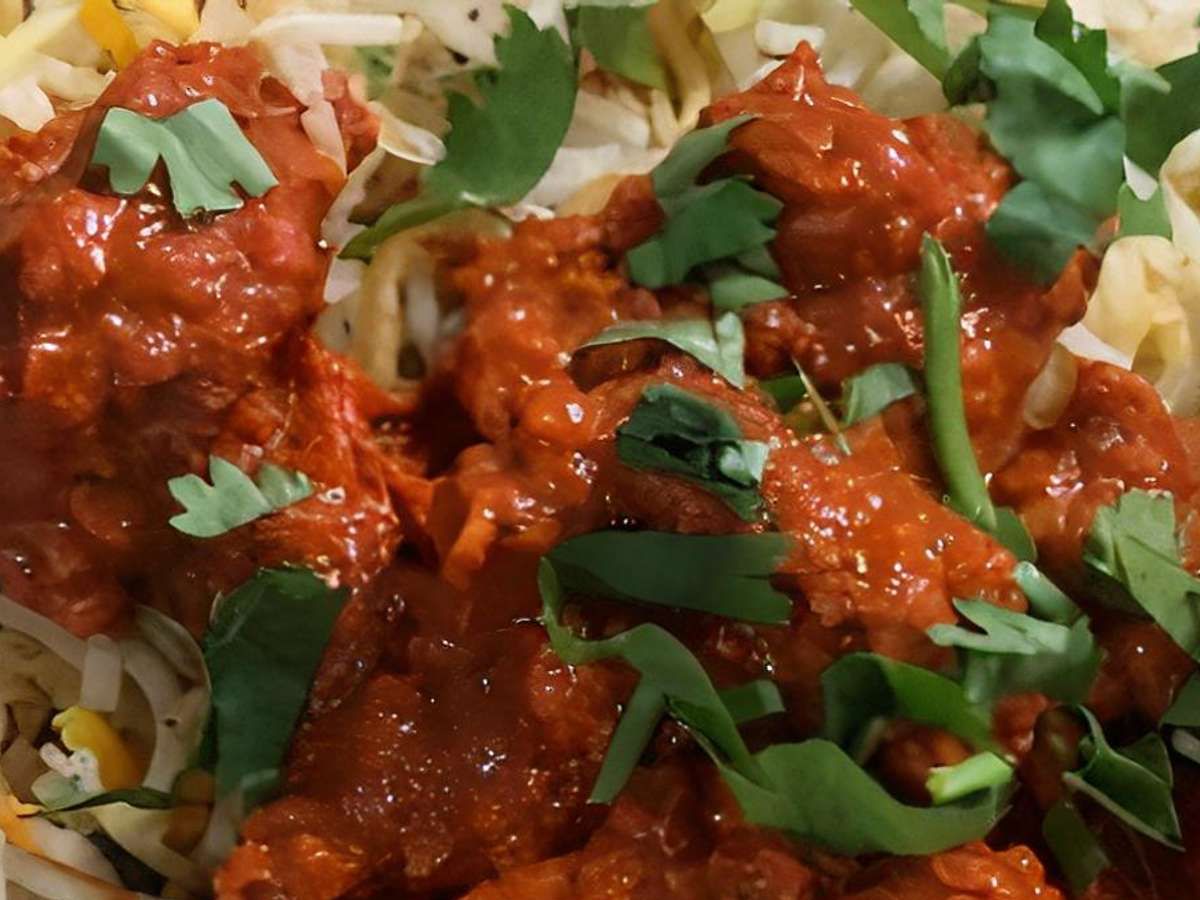 CHILLI CHICKEN