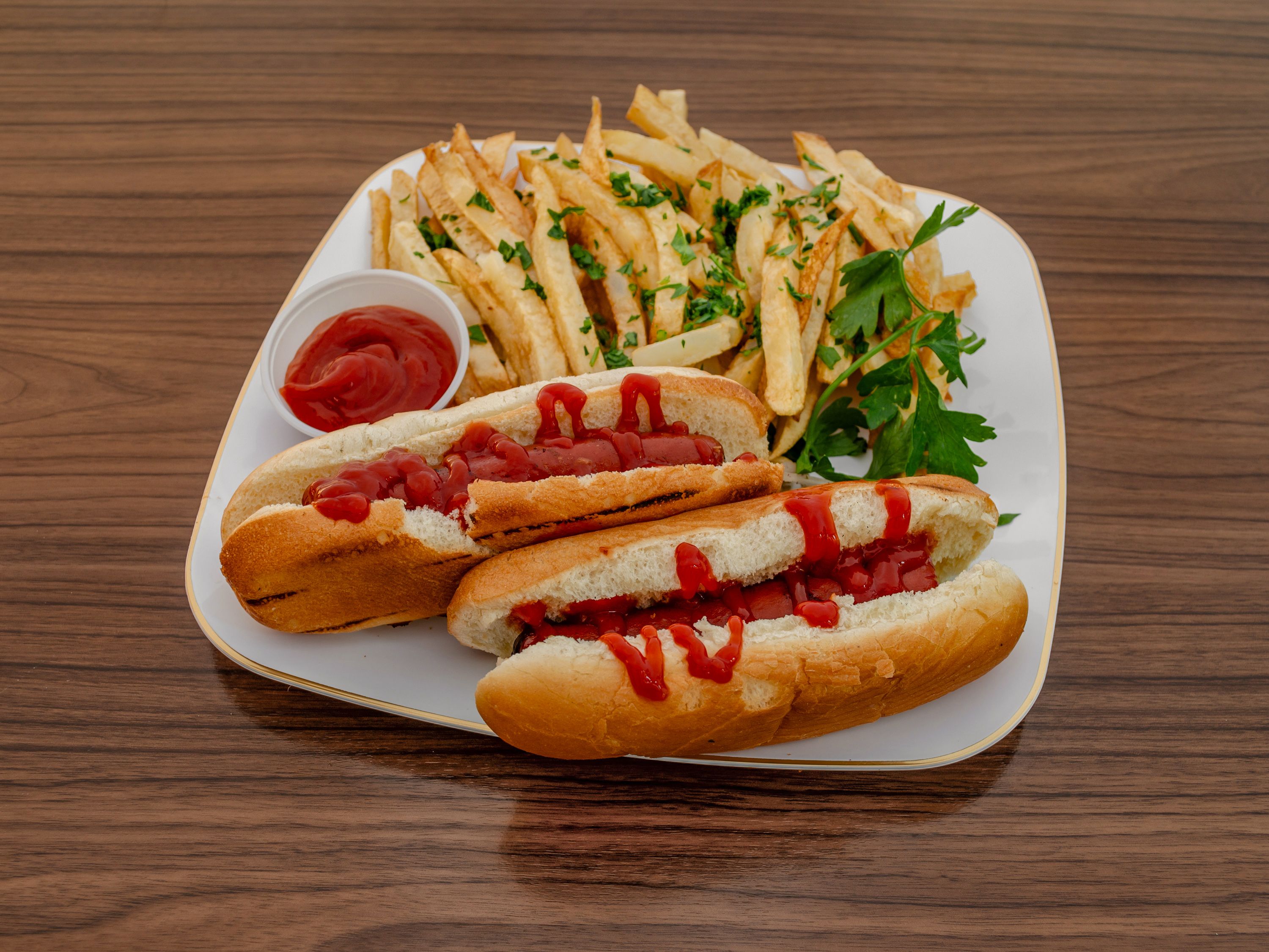 2 Hot Dogs & Fries.