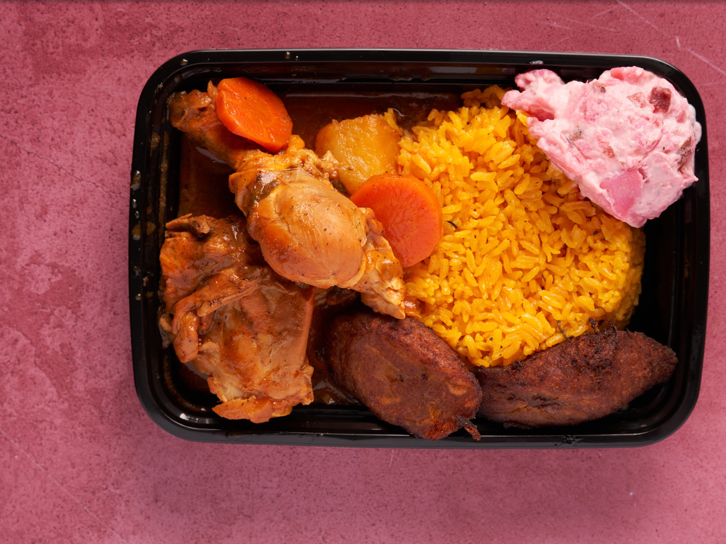 Lunch De Pollo Guisado (2pc) ( Chicken Stew Lunch Special)