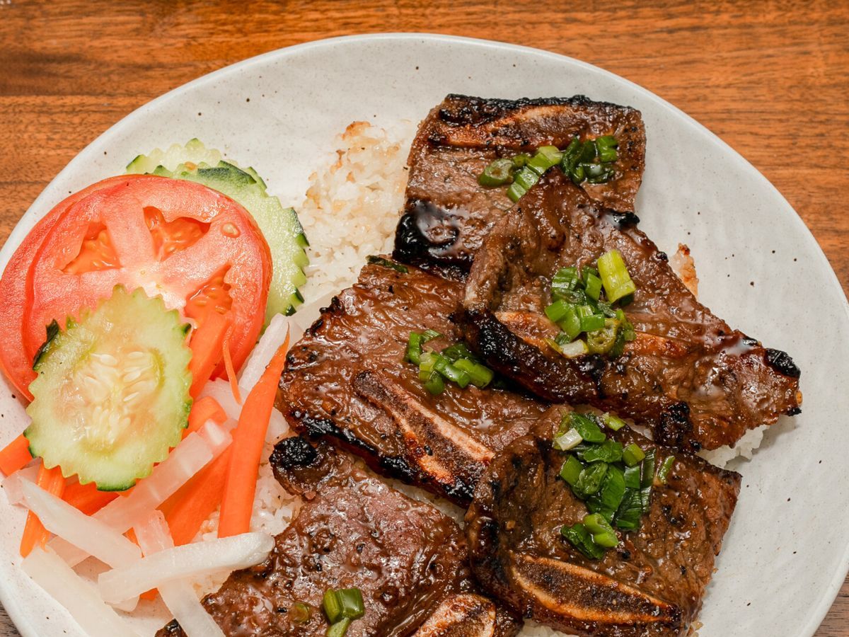 Rice Plate Korean Shortrib - Com Suon Bo Dai Han.