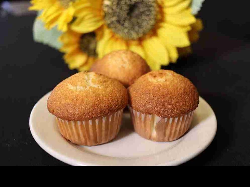 Small Farina Muffins - 2 Pack.