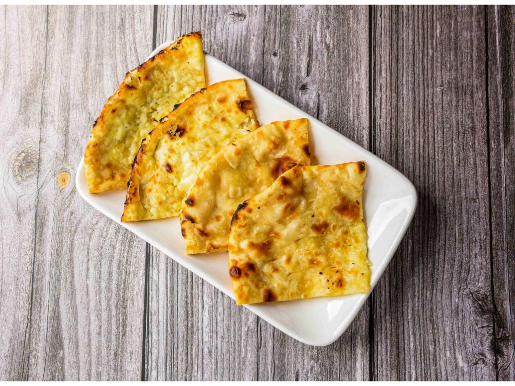 Cheese naan