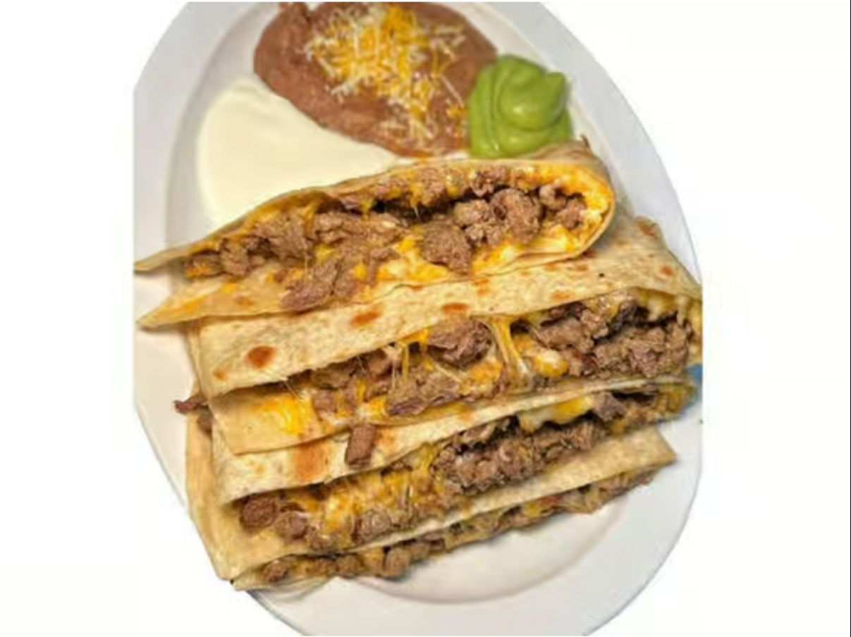Carne Asada super Quesadilla