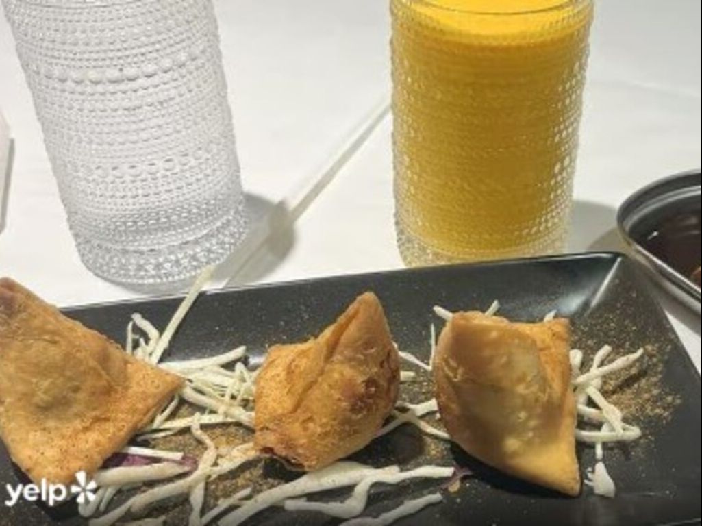 Vegetable Samosa.
