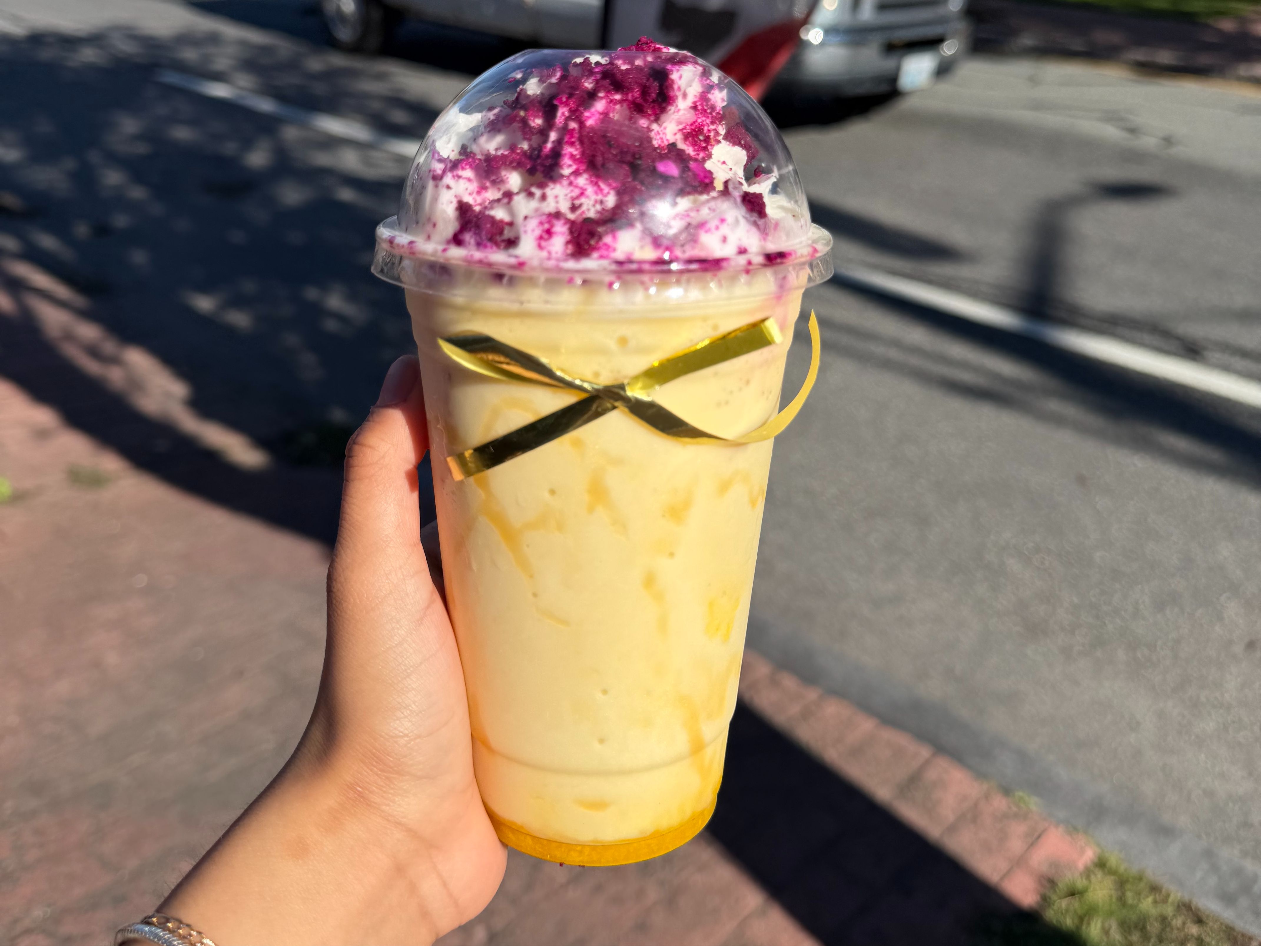 Paradise Mango Swirl.