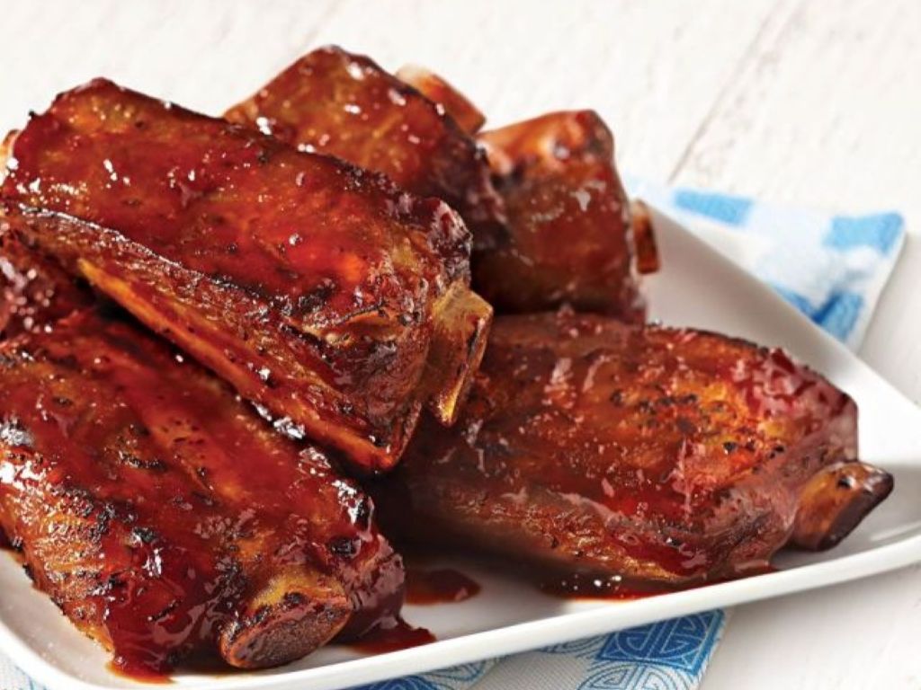 Spare Ribs (6) / Sườn heo (6 miếng) / 排骨（6块）.