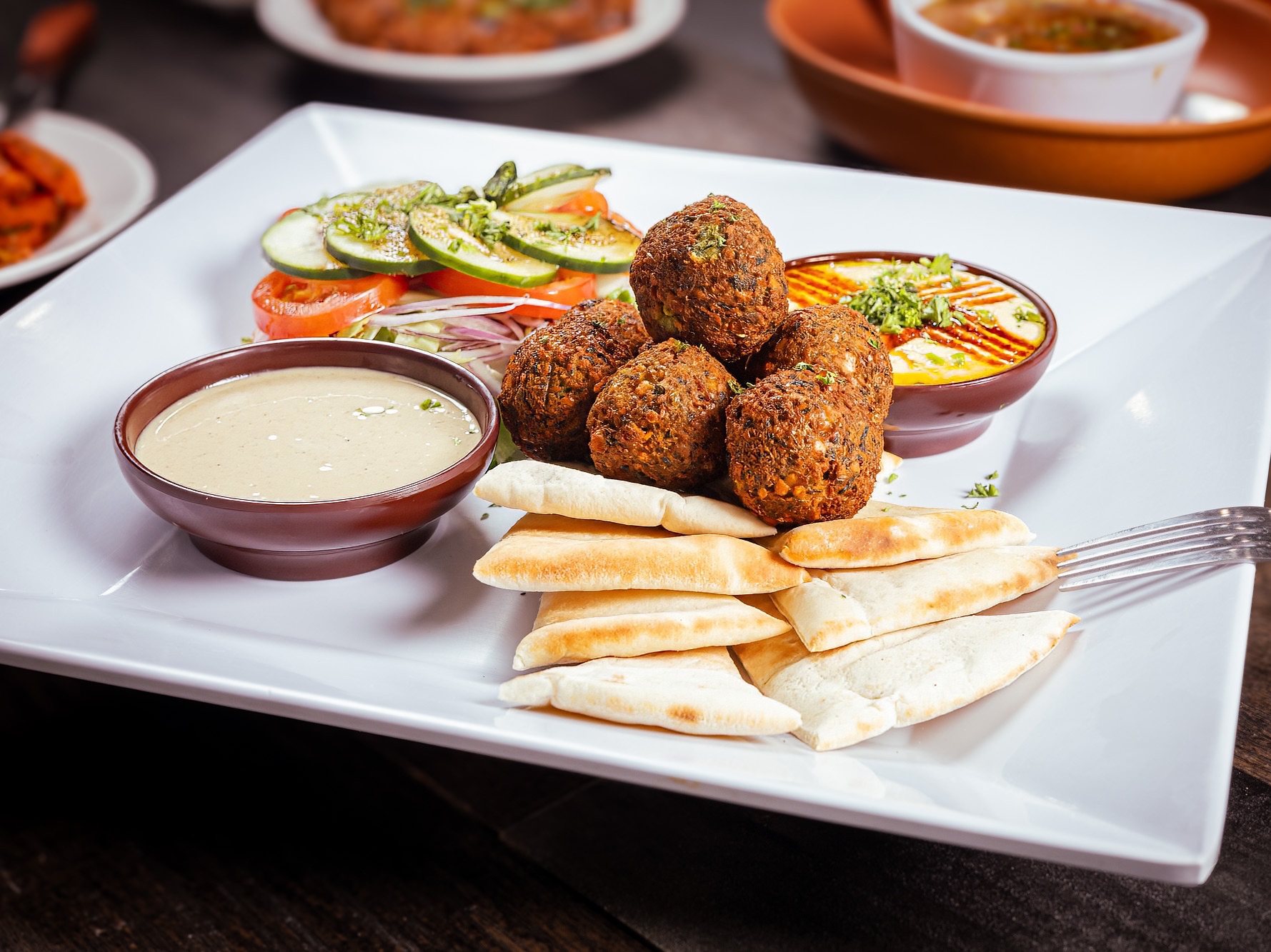 Falafel Plate (v)