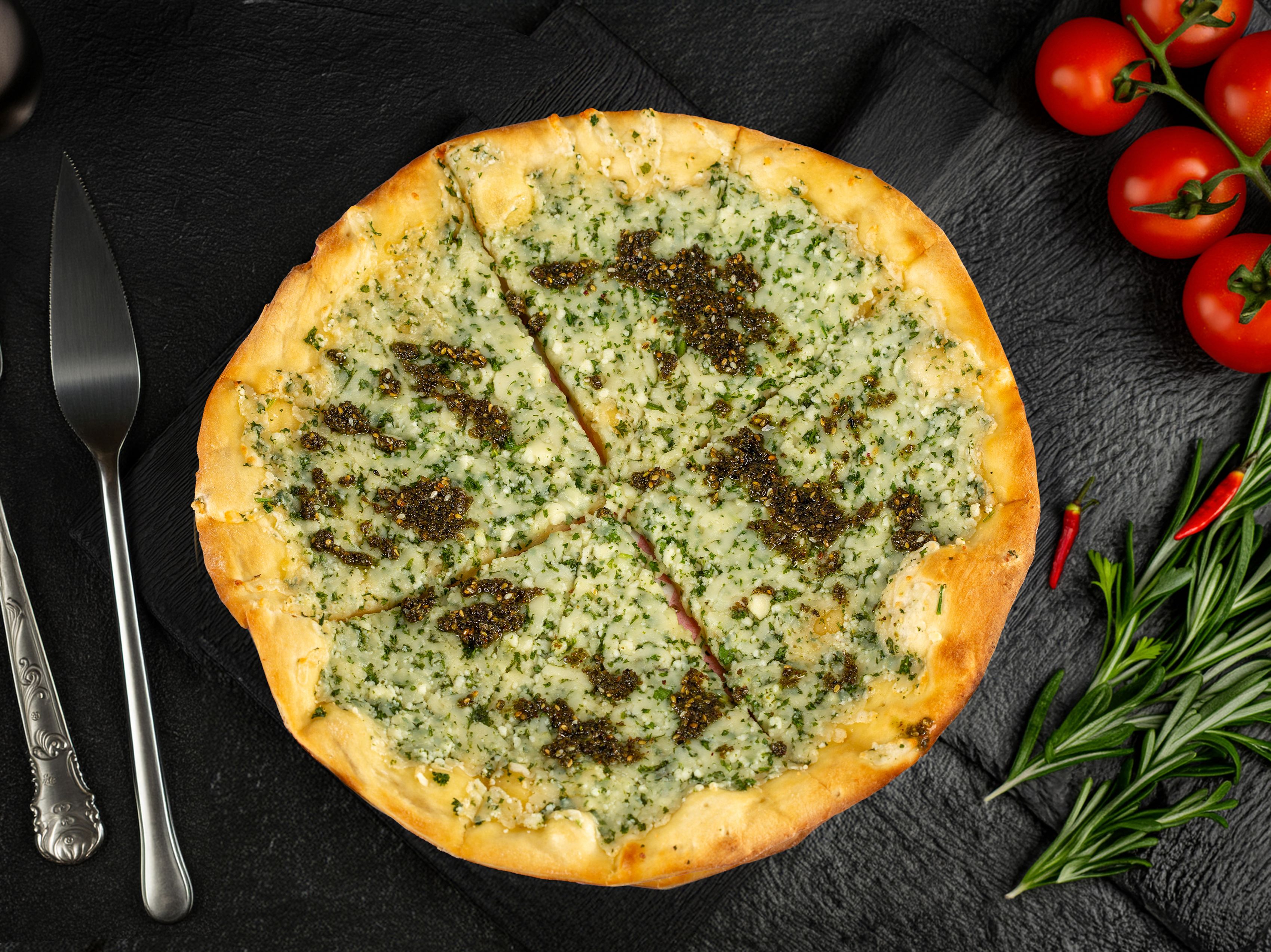 Cheese & Zaatar Flatbread / مناقيش جبنة وزعتر.