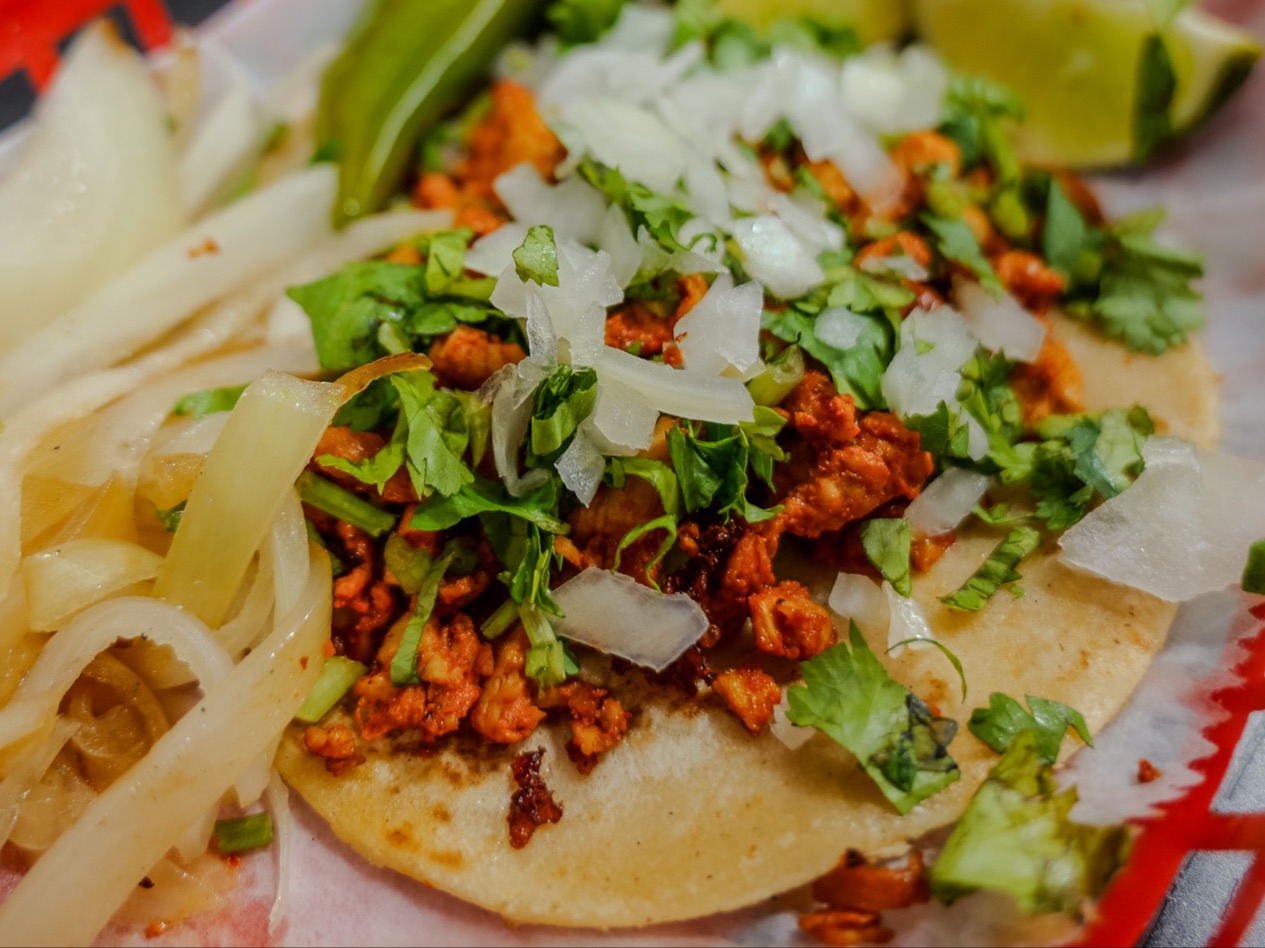 Pollo Enchilado Taco.