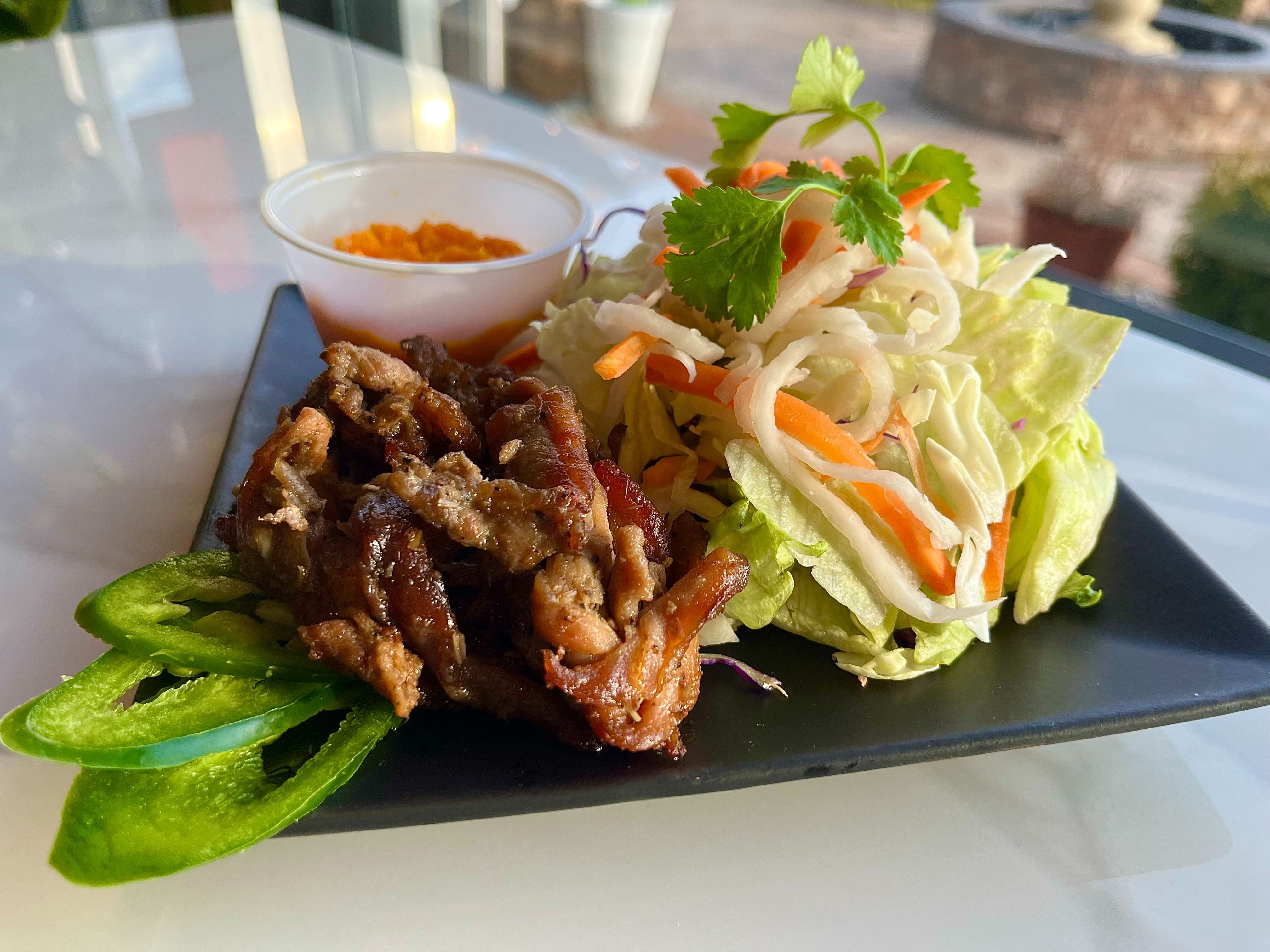 S5. GRILLED PORK SALAD