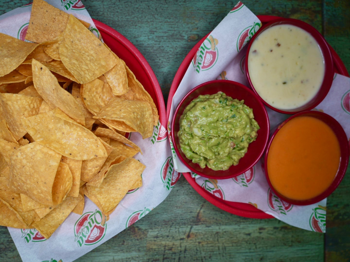 Chips Trio.