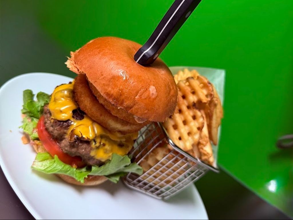 Classic Burger.