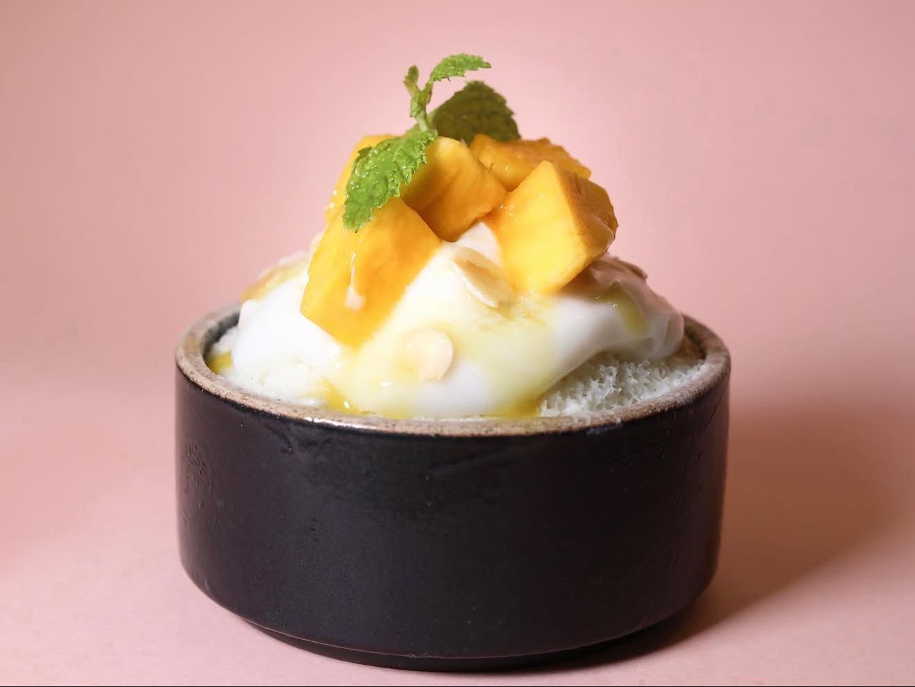 MANGO BINGSOO.