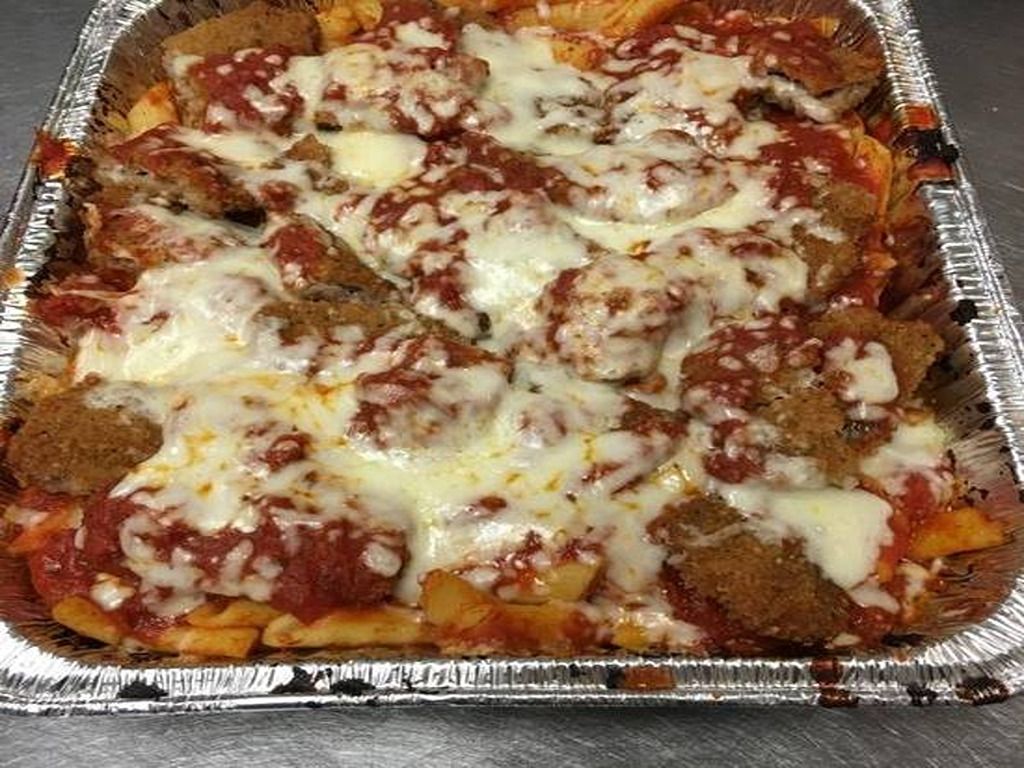 Pasta W/Meatballs.