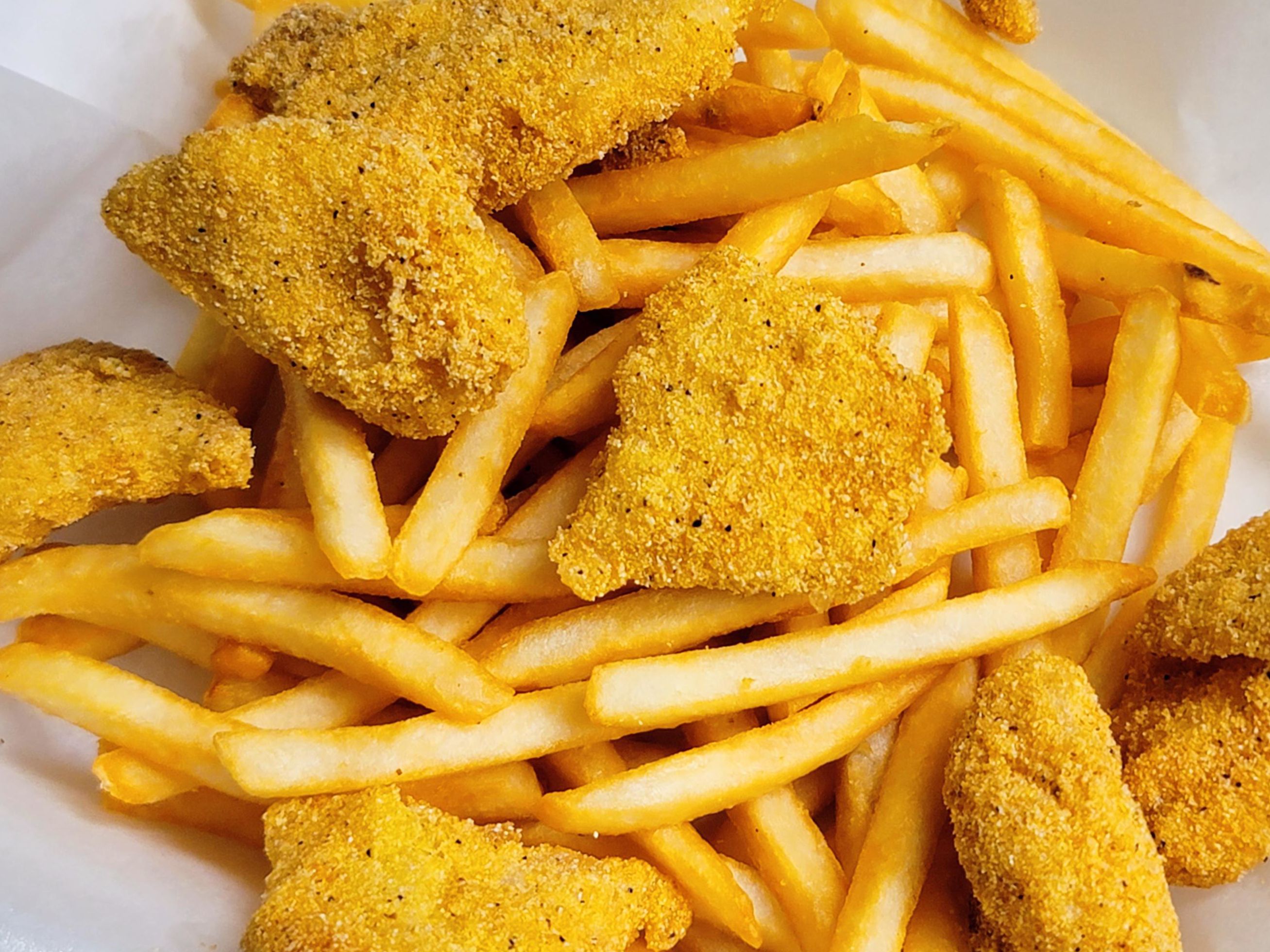 Fish Nuggets & Fries