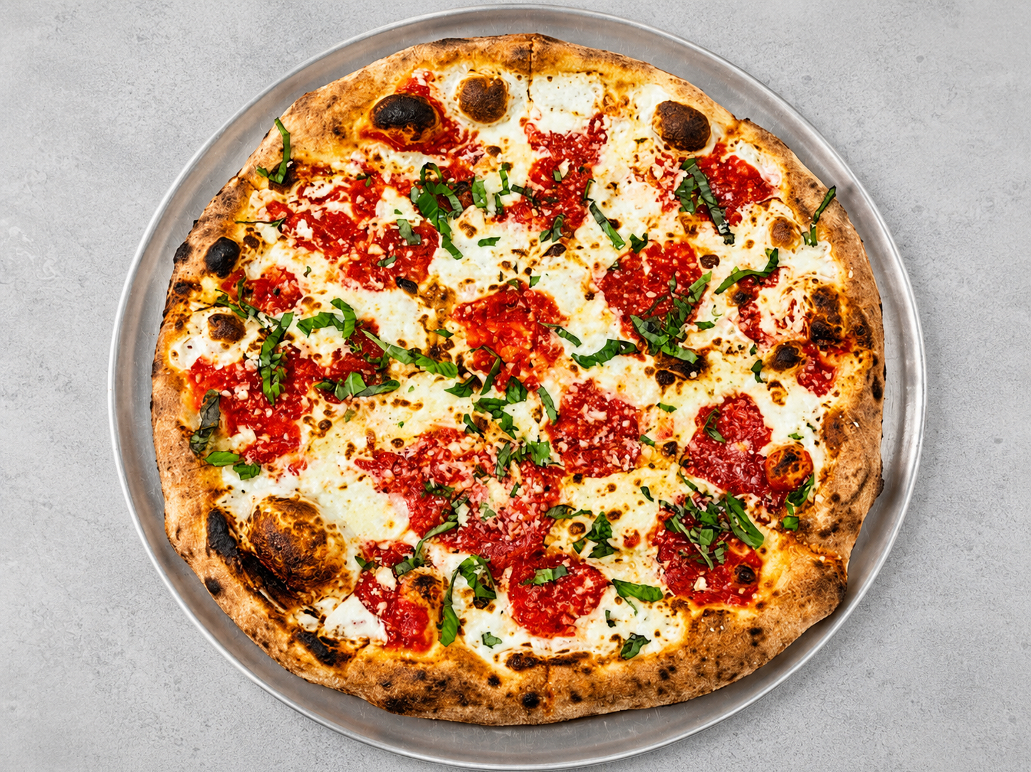 Neapolitan Cheese Pizza 14'.