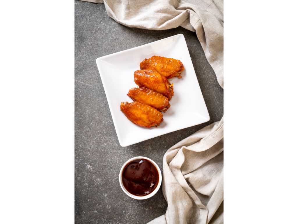 27A. Cánh Gà Chiên Bơ Tỏi/ Chicken Wings W Garlic Butter Sauce.