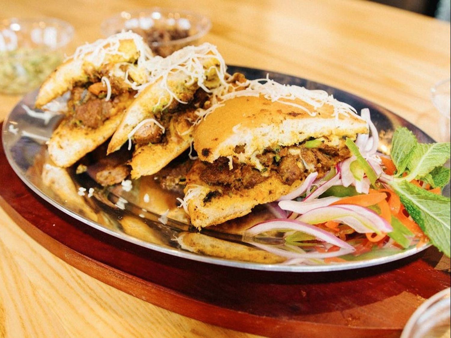 Image-Naan Chaap Sandwich - Chicken