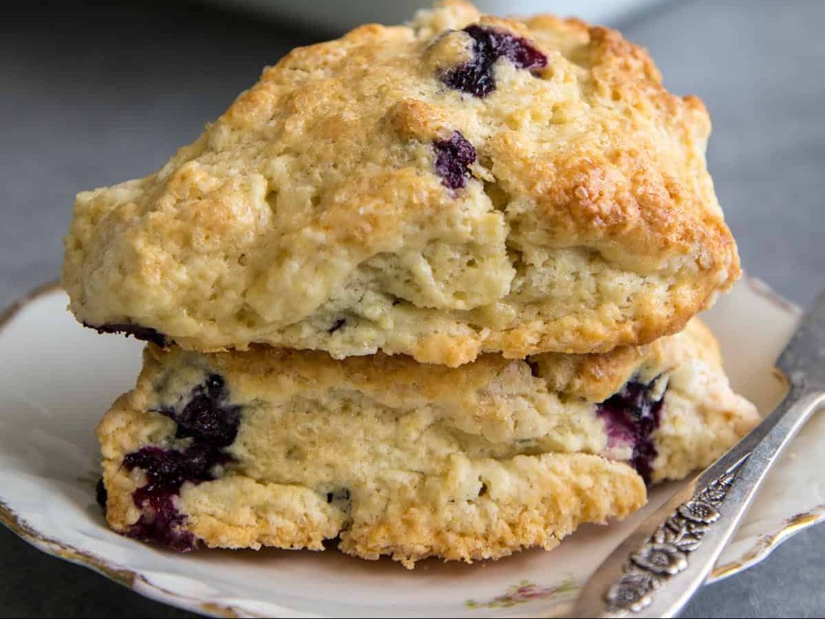Scone - Blueberry.
