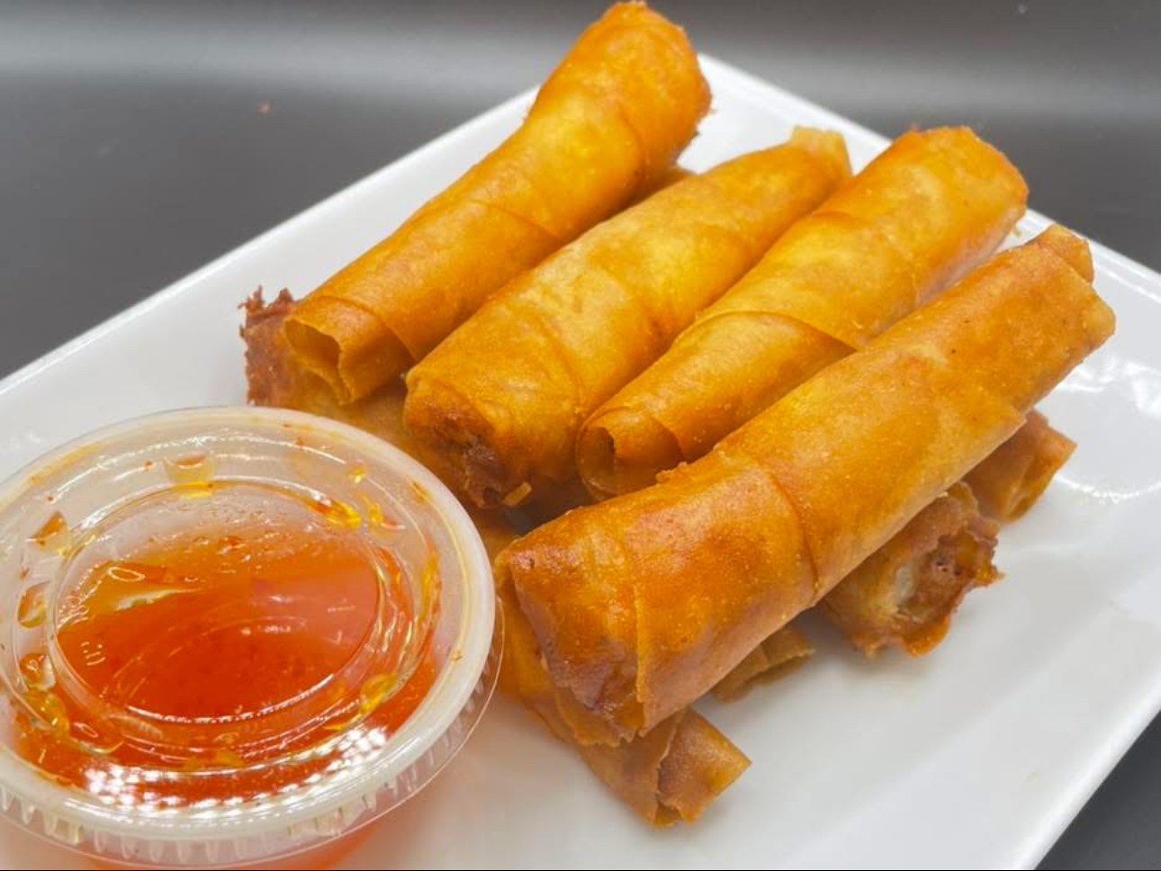 Pork Eggrolls (4 Pcs).
