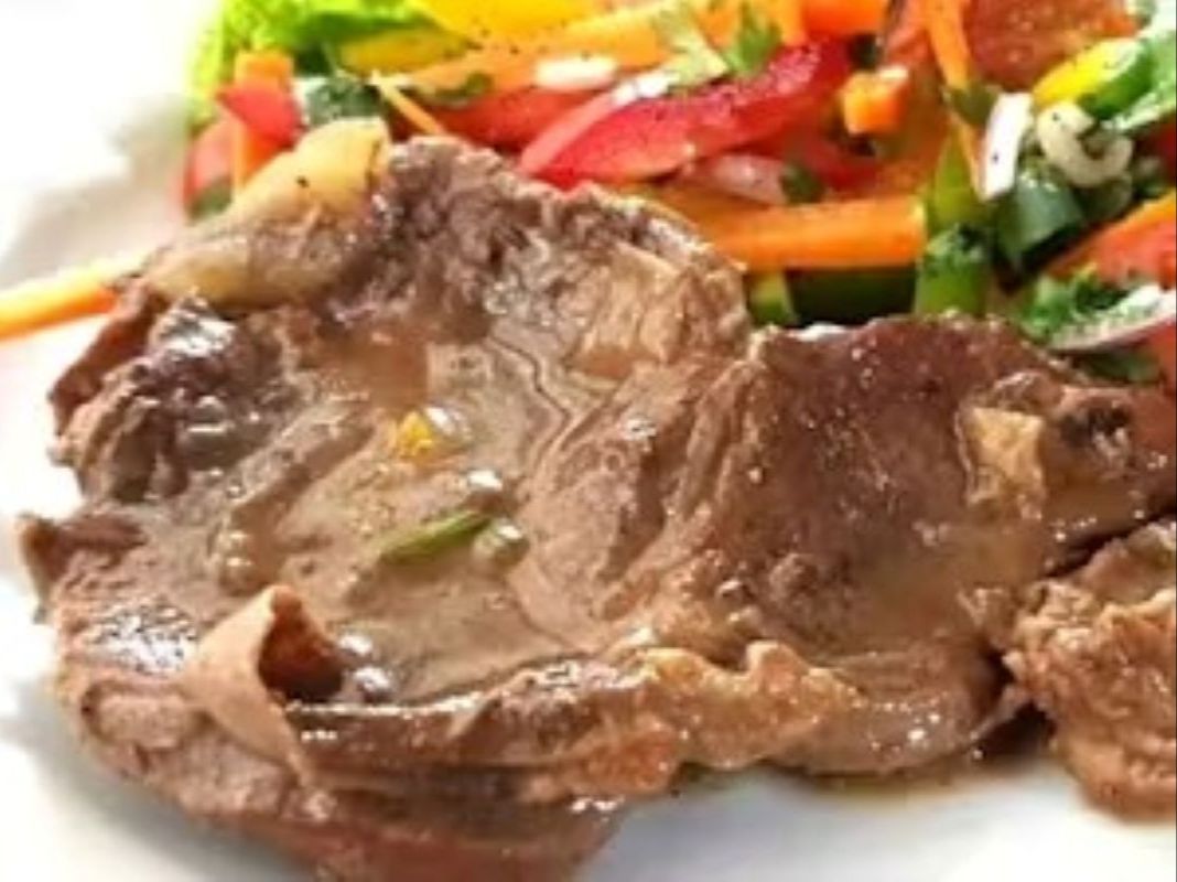 CHULETA DE RES A LA PARRILLA.