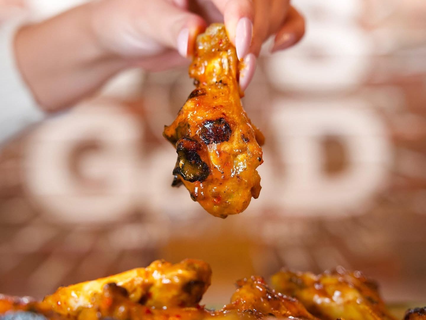 40 Wings.