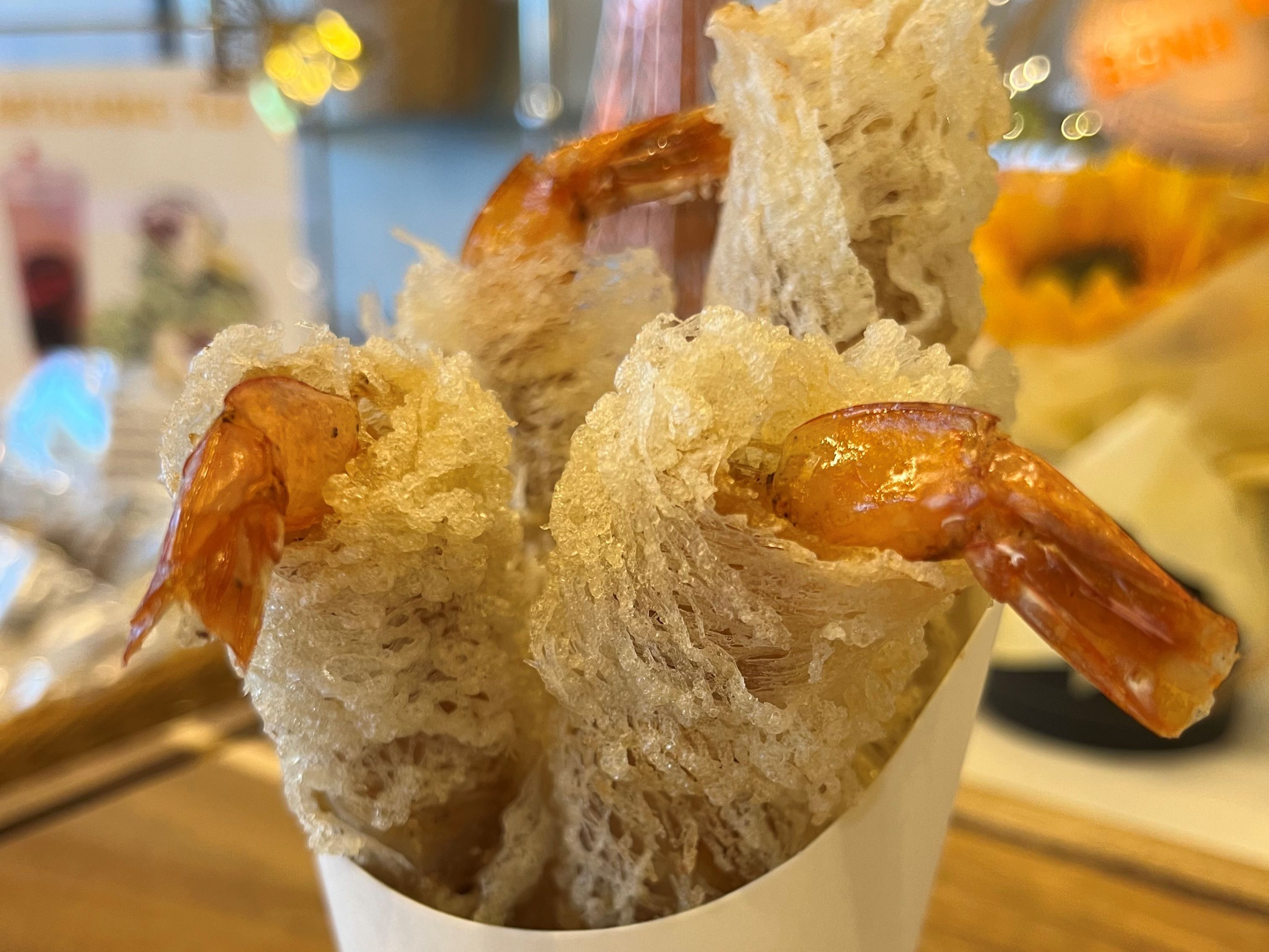 OP2. GOLDEN NET SHRIMPS - (4PCS) - TÔM SA LƯỚI.