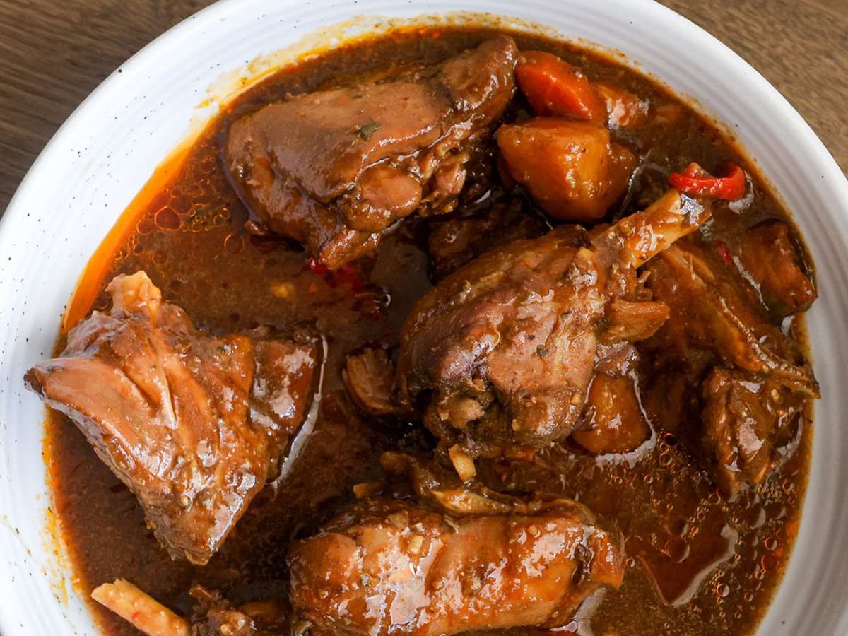 Small Brown Stew Chicken Meal.