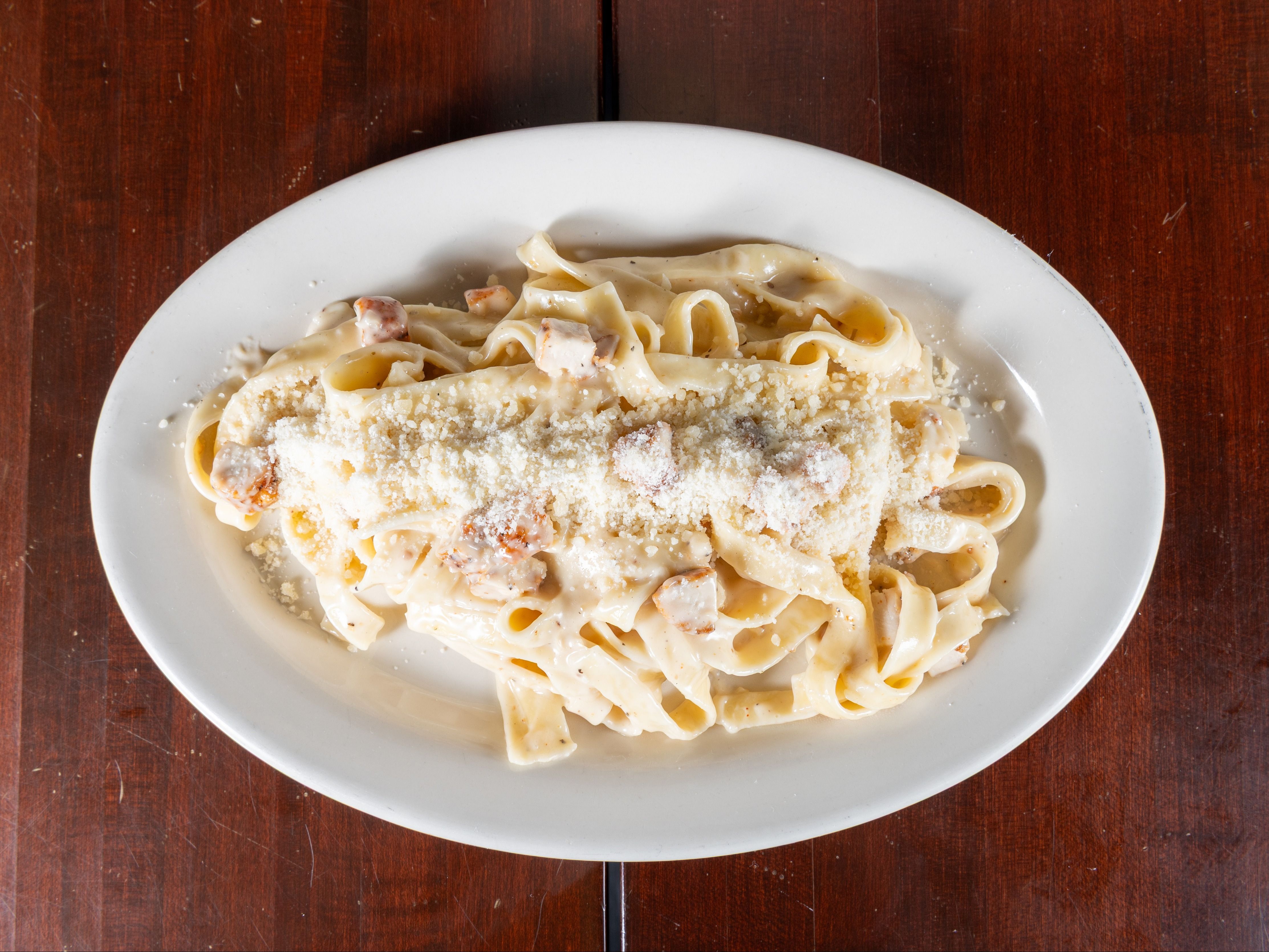 Chicken Alfredo Pasta.