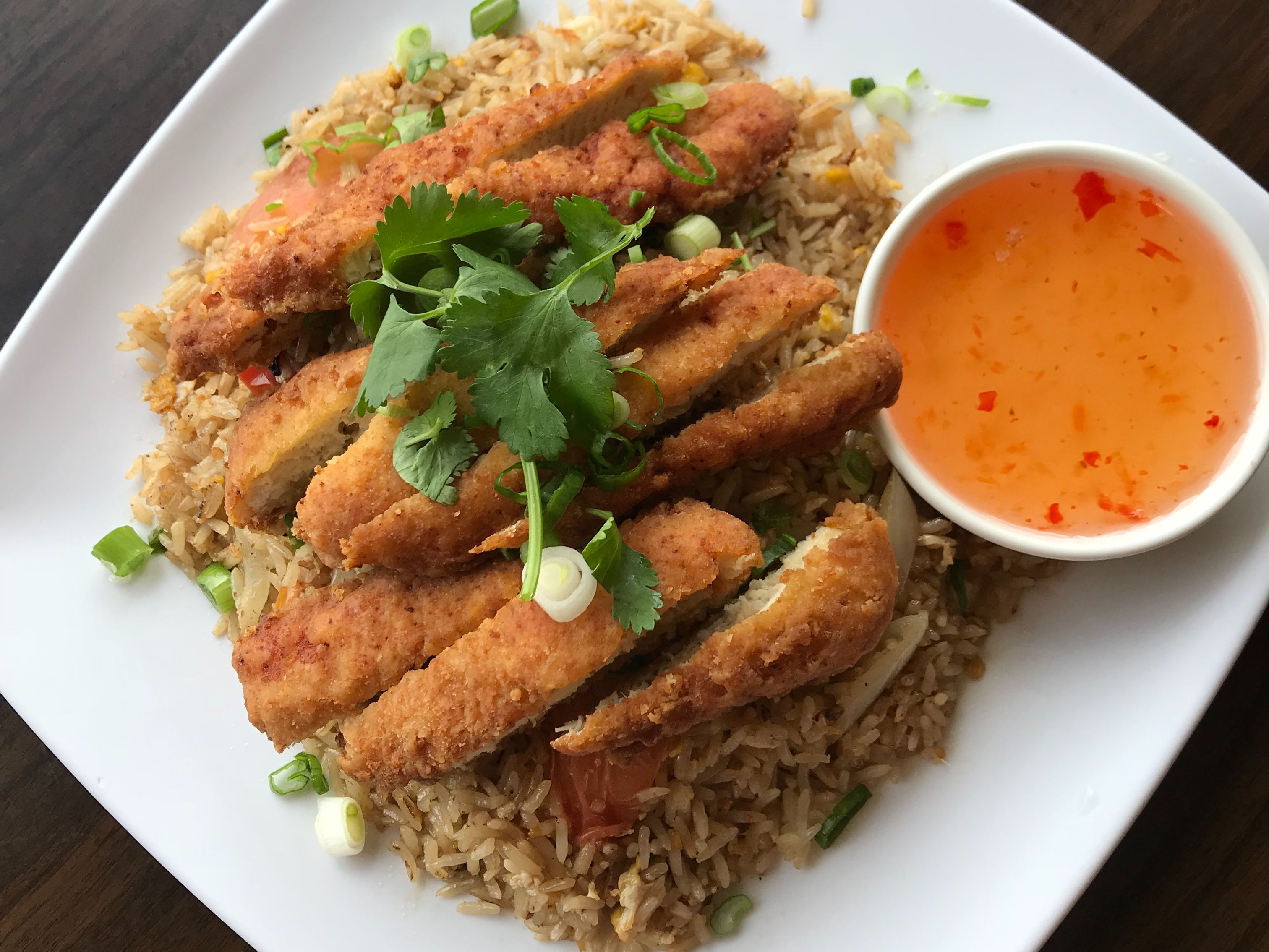 FRIED CHICKEN Over FRIED RICE ข้าวผัดไก่ทอด.