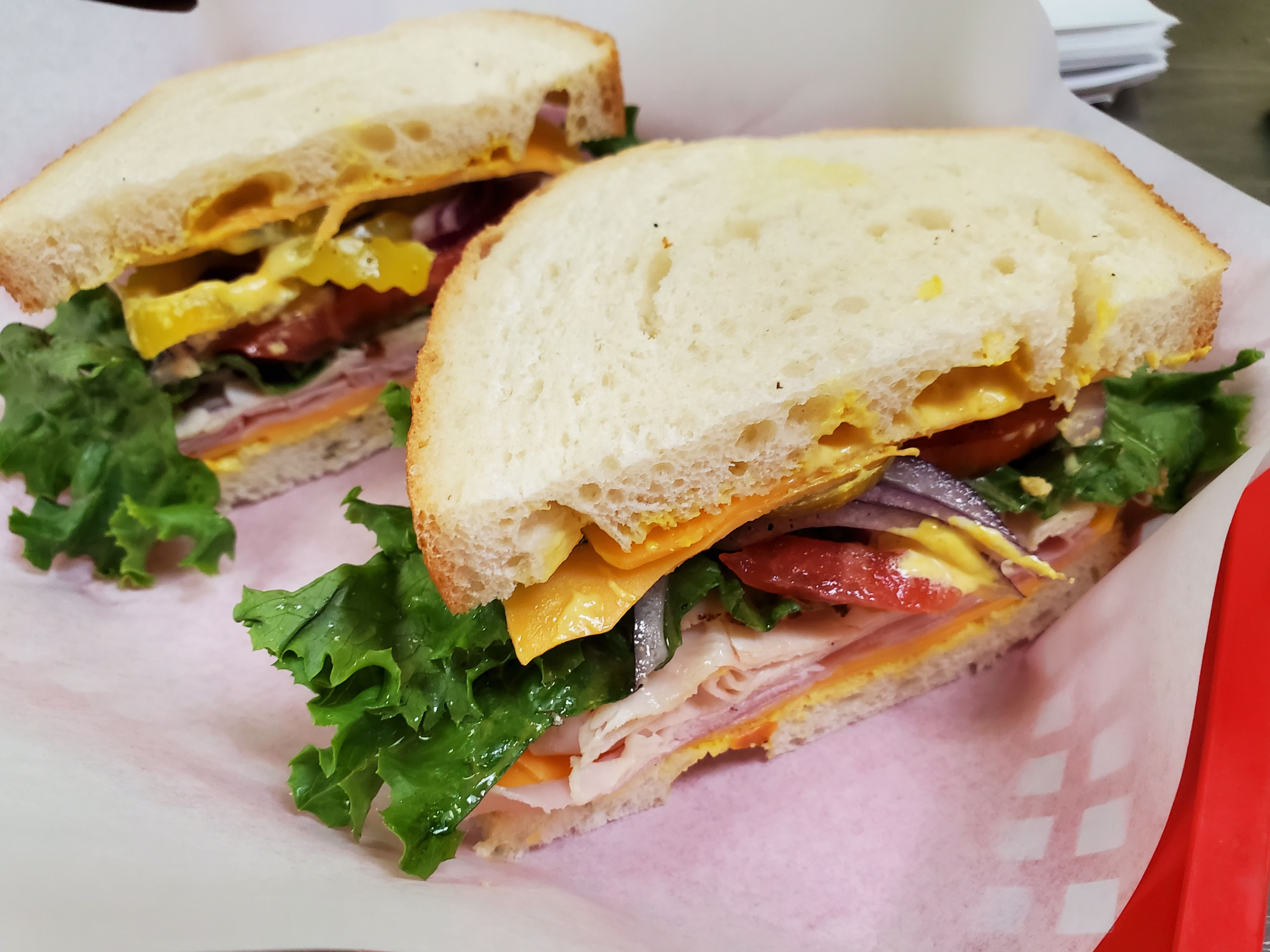 © Turkey & Cheese Cold Cut.