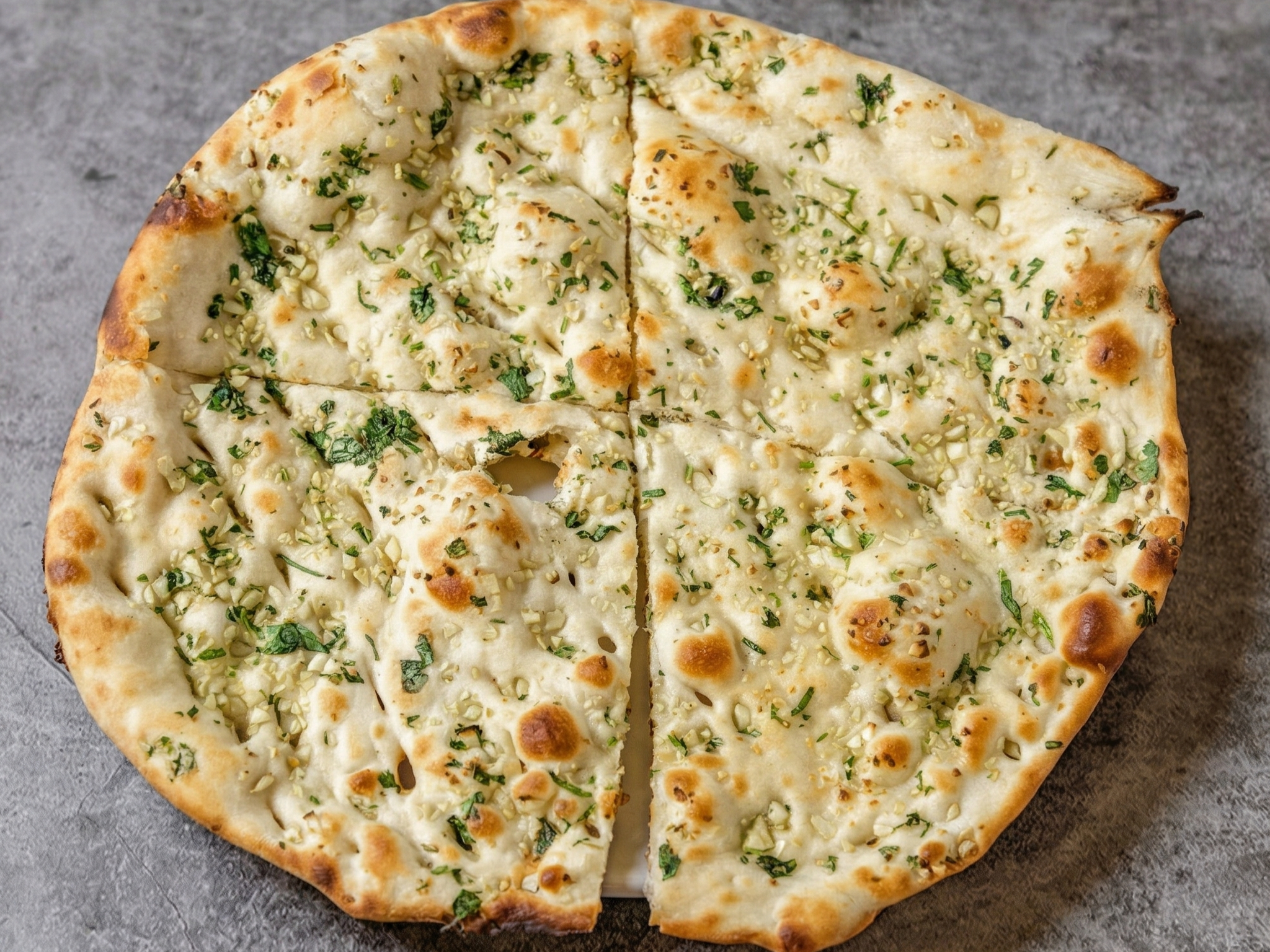 Delicious Garlic Naan: A Flavorful Addition