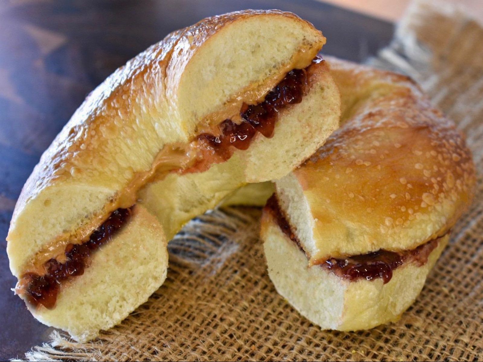 BAGEL PB&J.