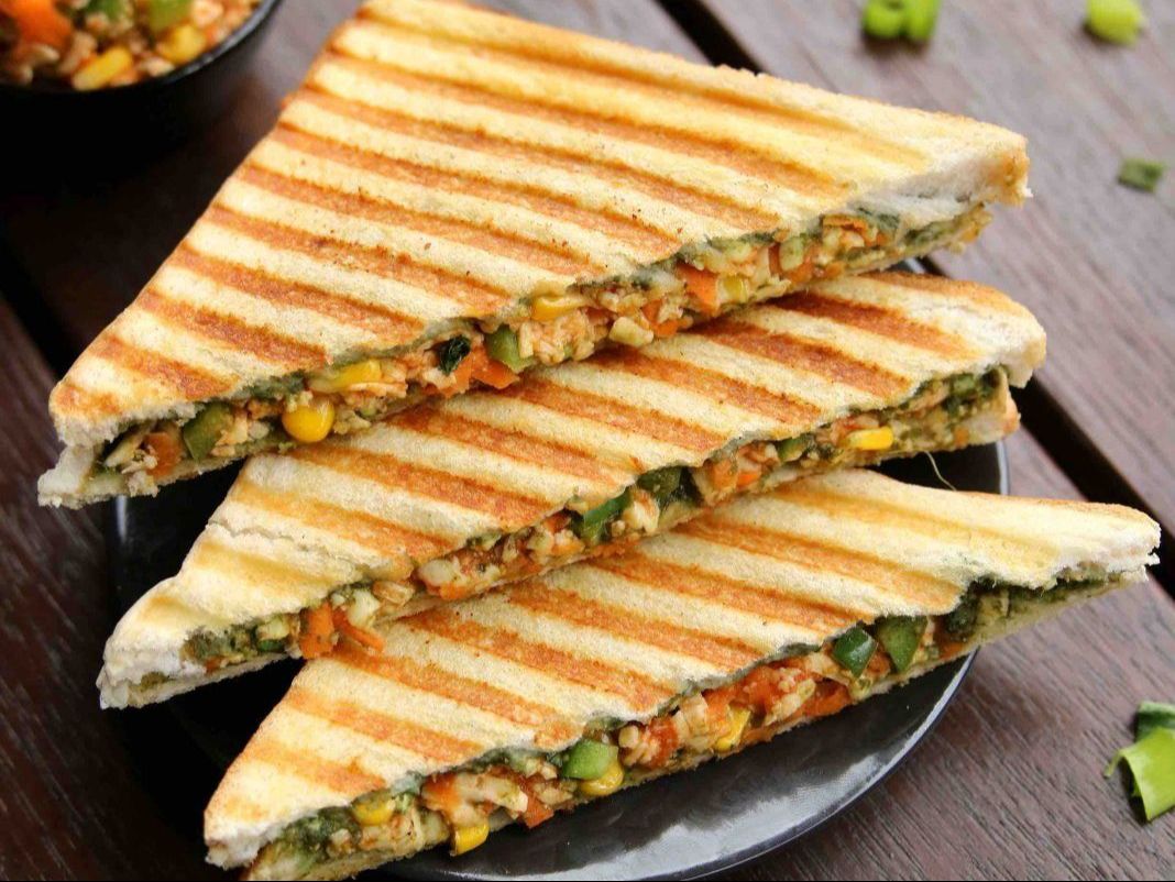 Paneer Chilli Sandwich.