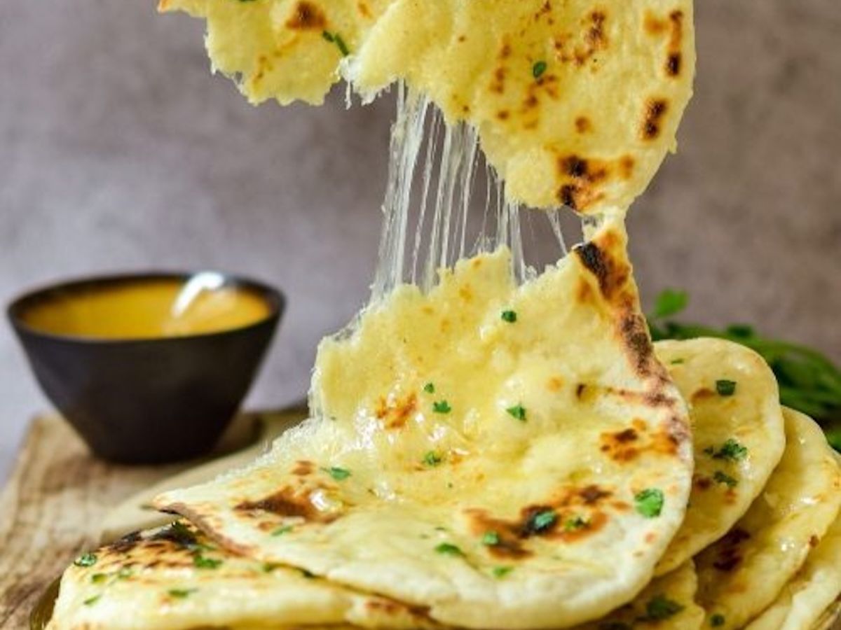 Cheese naan.