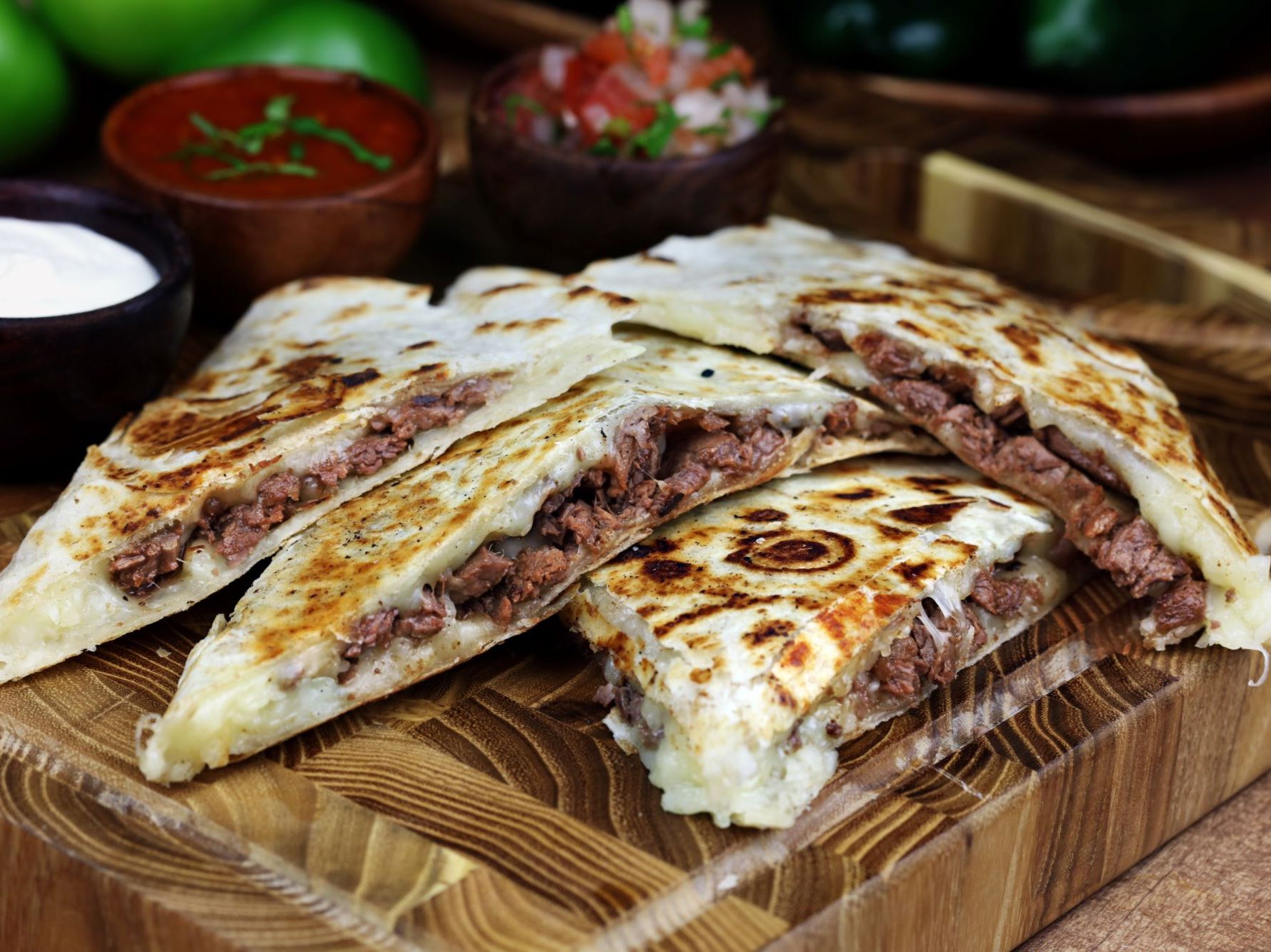 Quesadilla Sensilla o Con Carne / Cheese or Meat Quesdilla.