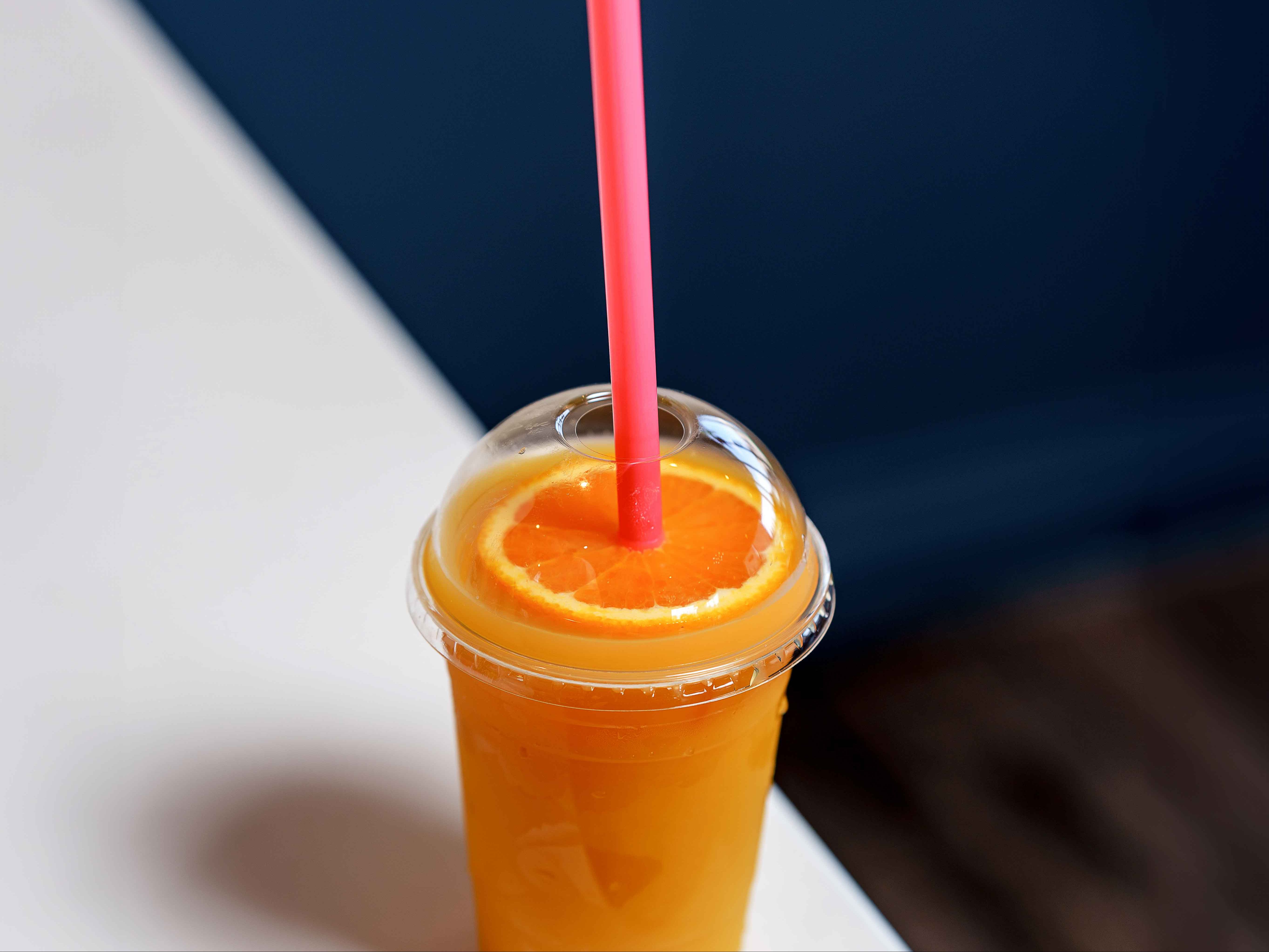 Orange / برتقال.