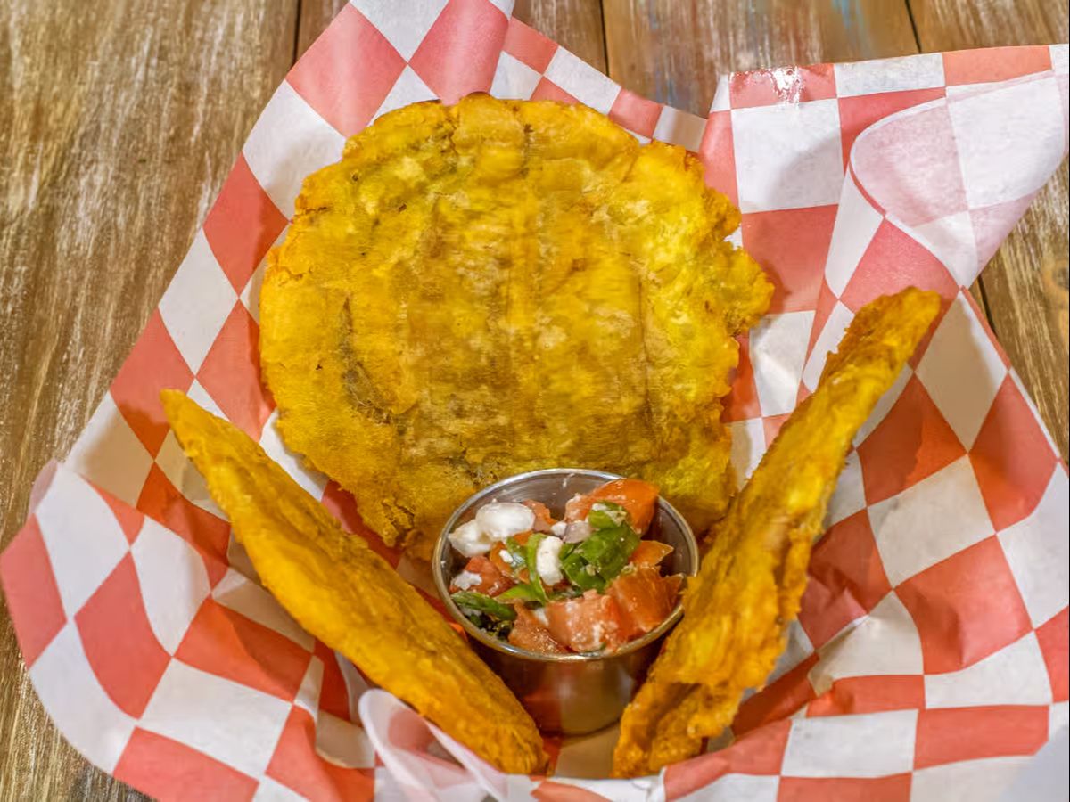 Tostones.