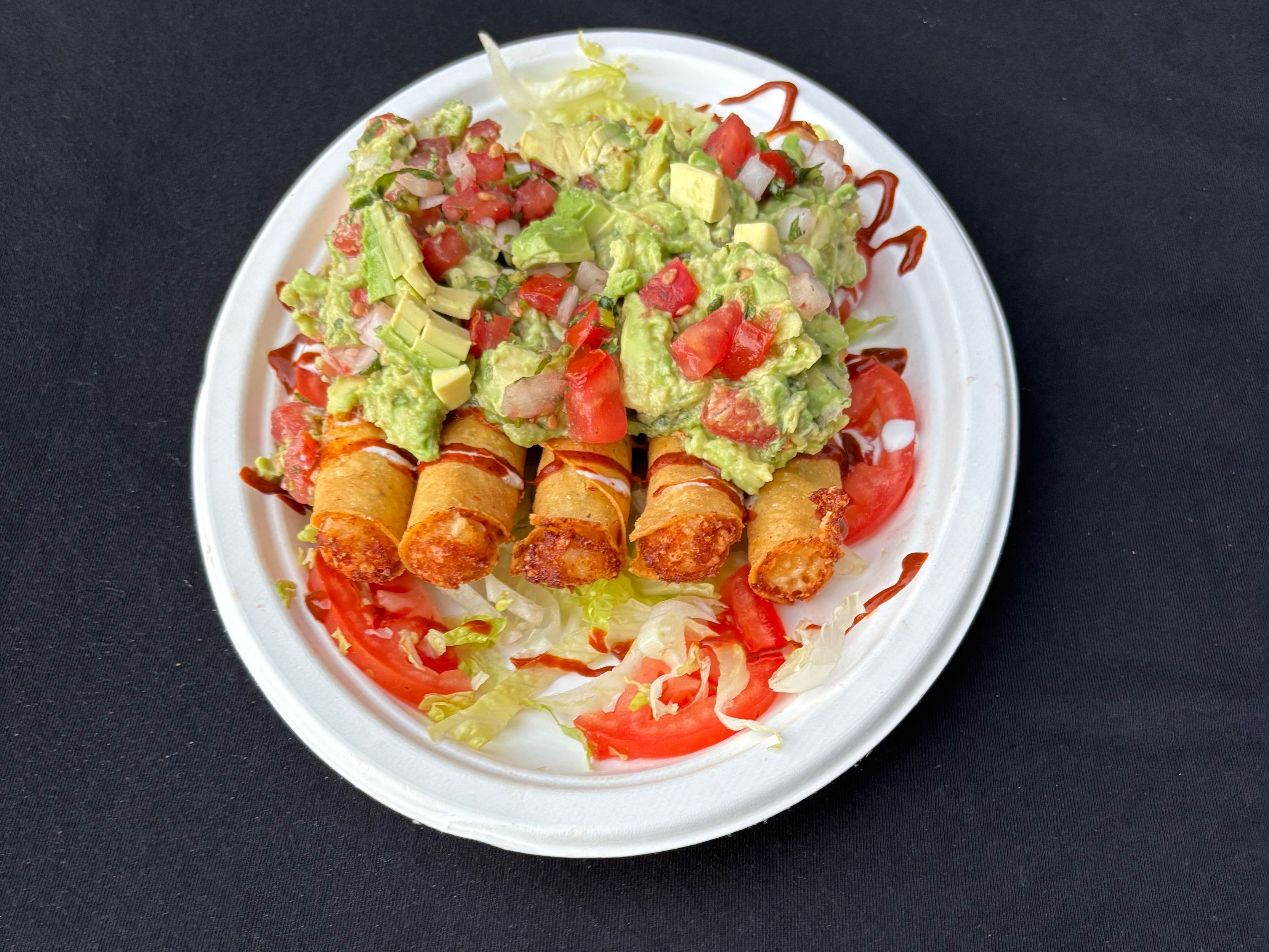 Taquito Box w Guacamole