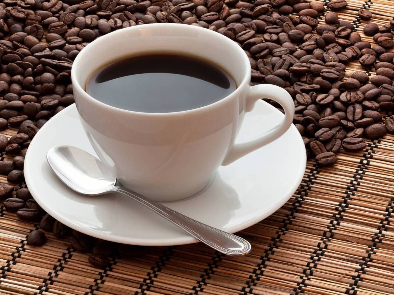 Fresh Coffee and Breakfast Favorites